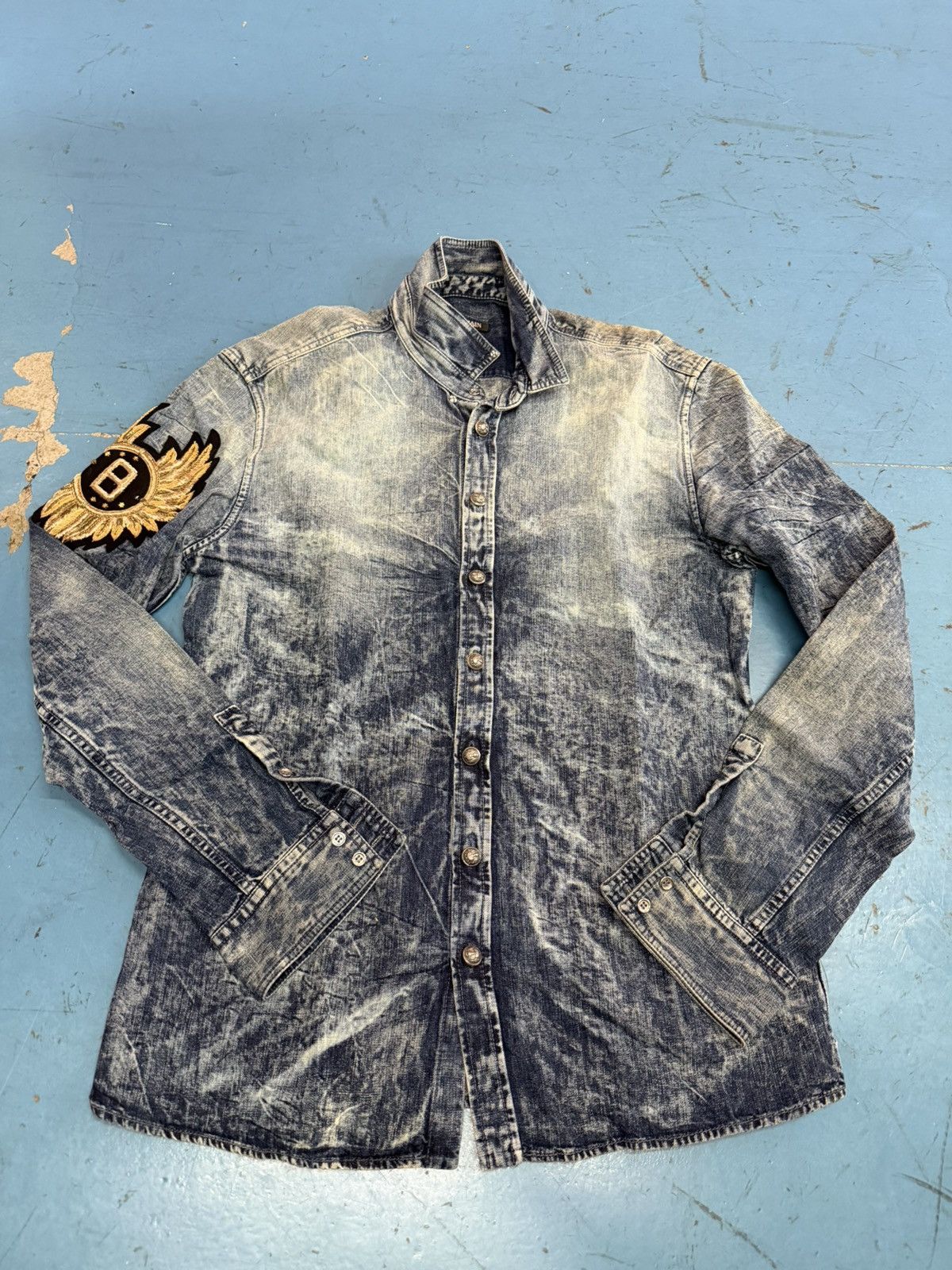 Balmain BALMAIN WASHED DENIM SHIRT Size US XS / EU 42 / 0 - 1 Thumbnail
