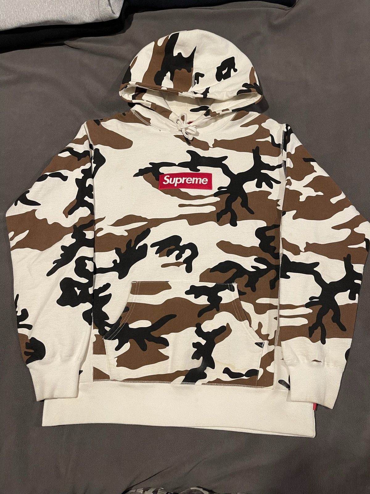 Supreme Supreme Cow Camo Box logo hoodie 2017 Size US XL / EU 56 / 4 - 6 Thumbnail