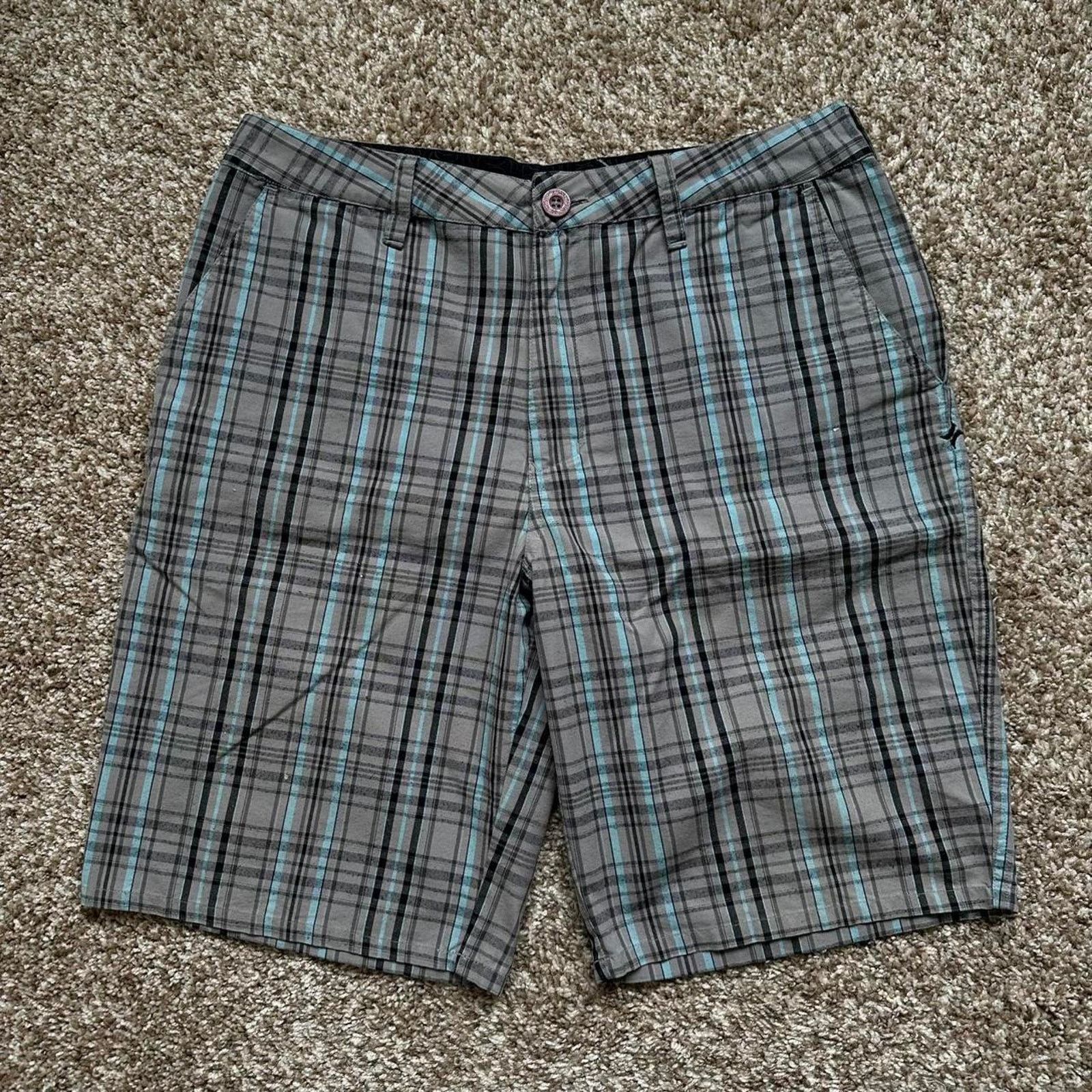 Hurley × Vintage Vintage Y2K 2000s Black Blue Plaid Hurley Surf Skate Shorts Size US 32 / EU 48 - 2 Thumbnail