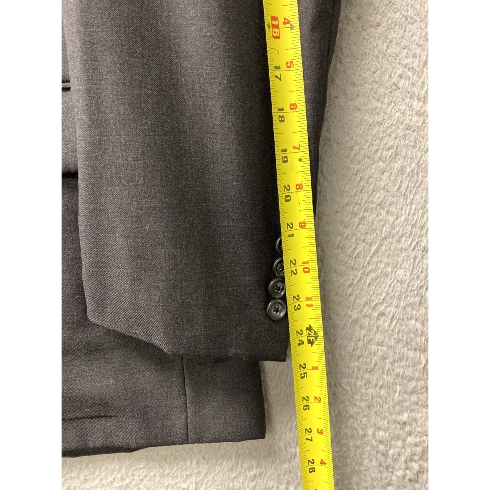 Vintage Hickey Freeman Jacket Blazer Two Button 46R Regular Wool Dark Gray Men Size 46R Jacket/Coat Solid 2 Button Size 46R - 5 Thumbnail