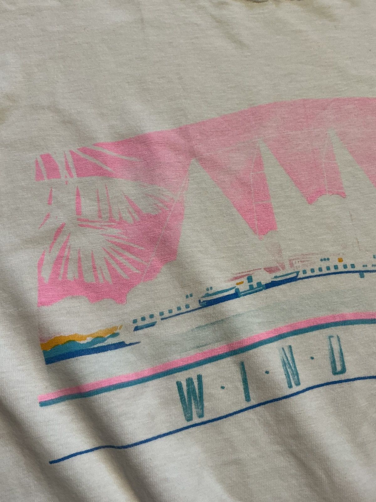 Vintage Vintage 90s Windstar Cruises Wind Song Ship Souvenir T-Shirt Size US L / EU 52-54 / 3 - 6 Thumbnail