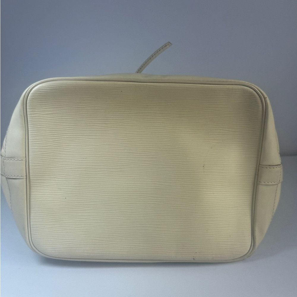 Louis Vuitton Louis Vuitton Petit Noe Yvoire/White in Epi Leather Size ONE SIZE - 3 Thumbnail