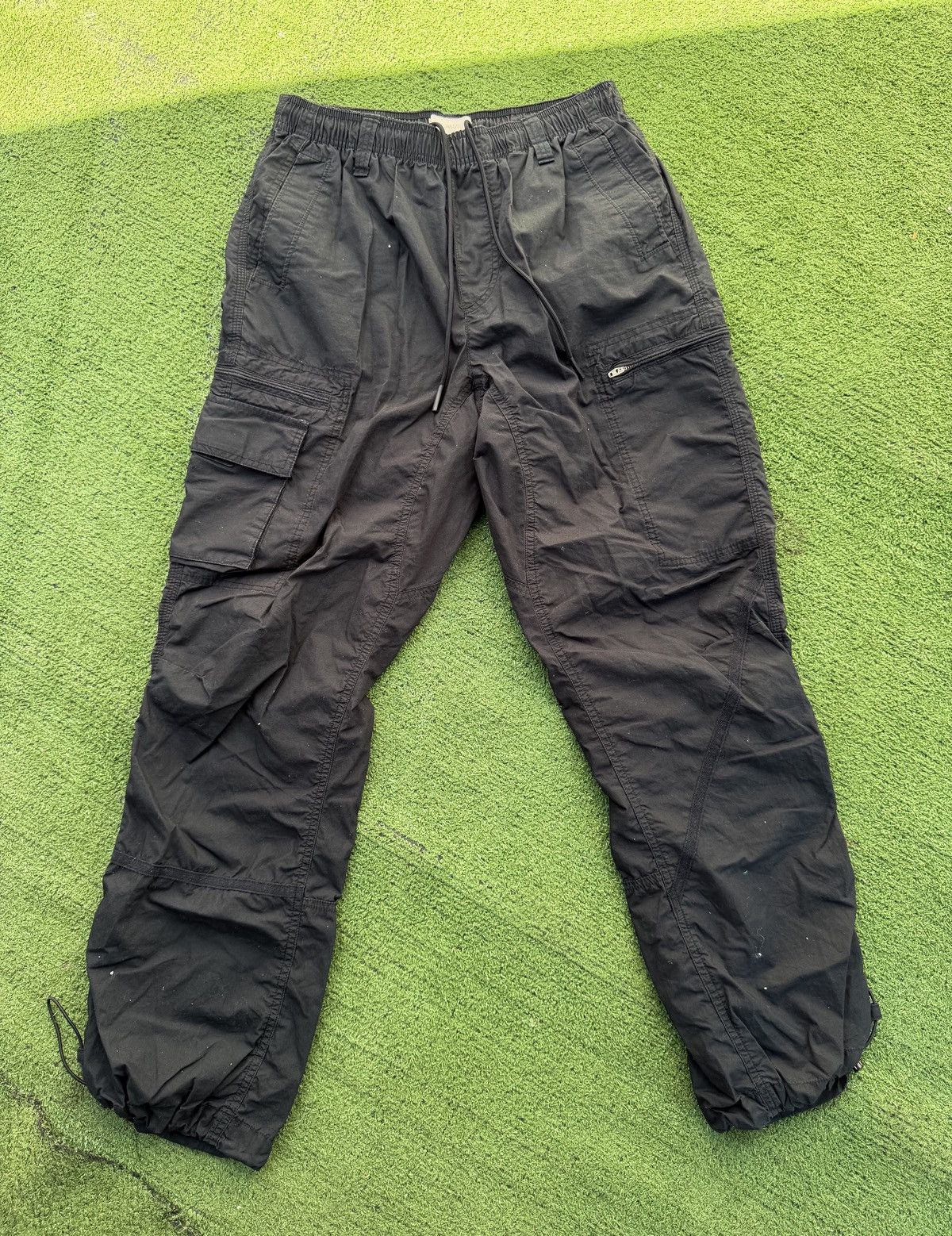 Standard Cloth Standard Cloth, Urban Outfitters Cargo Pants Black Size M Size US 32 / EU 48 - 1 Thumbnail