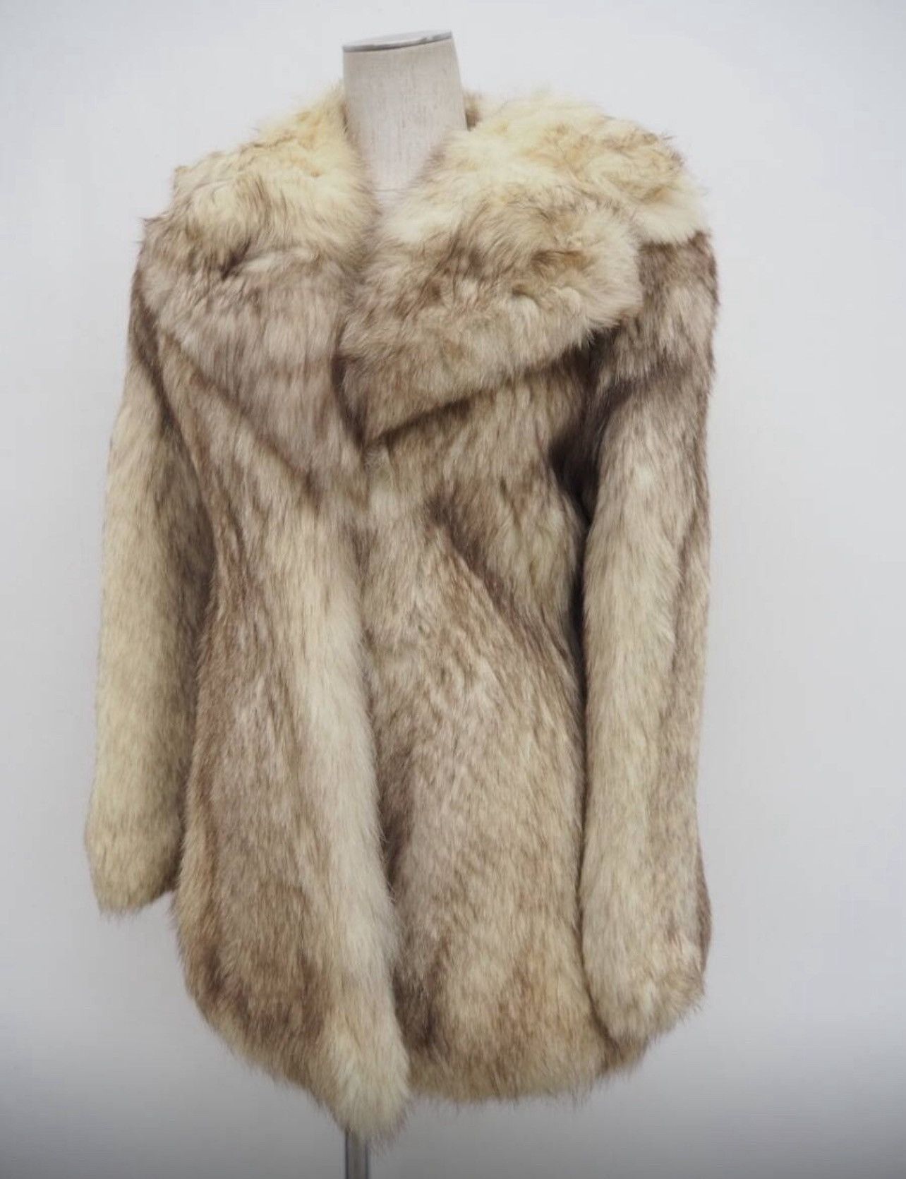 Vintage Vintage fox fur coat Size S / US 4 / IT 40 - 2 Thumbnail