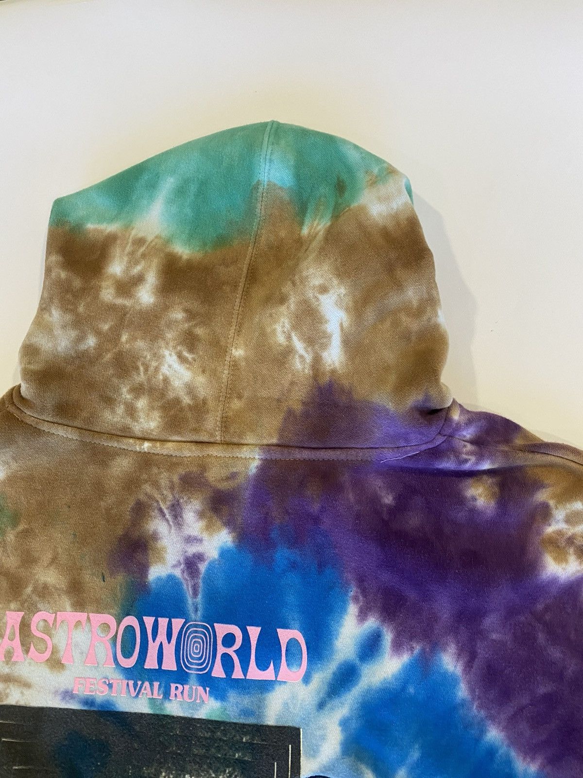 Travis Scott Travis Scott 2019 Astroworld Tie Dye Hoodie Size US L / EU 52-54 / 3 - 10 Thumbnail