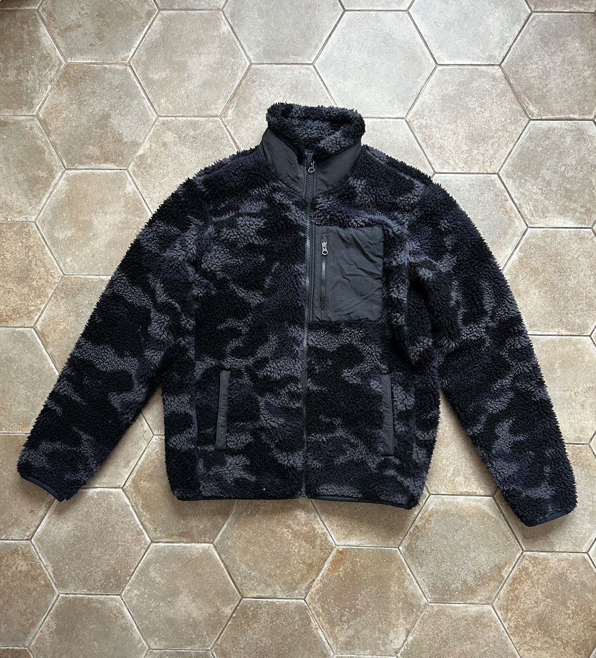 Uniqlo UNIQLO FLEECE SHERPA JACKET ZIP UP Size US M / EU 48-50 / 2 - 1 Thumbnail