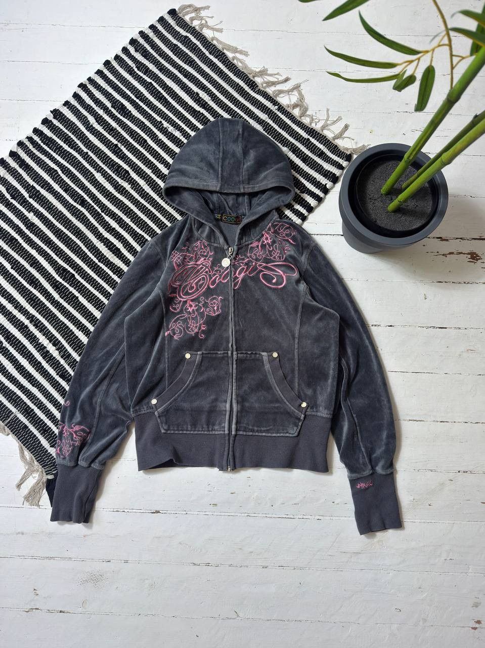 Coogi COOGI VINTAGE VELOUR SKINI BOXY FIT ZIP HOODIE Size XL / US 12-14 / IT 48-50 - 1 Thumbnail