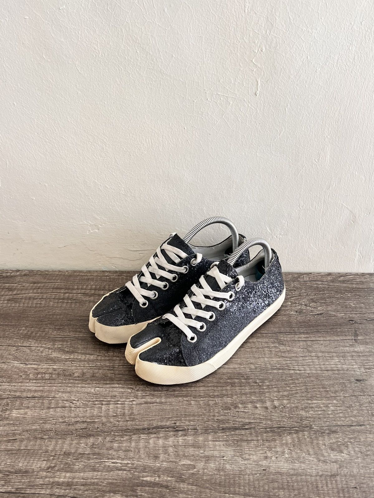 Maison Margiela Black Glitter Tabi Sneakers Size US 7 / IT 37 - 1 Thumbnail