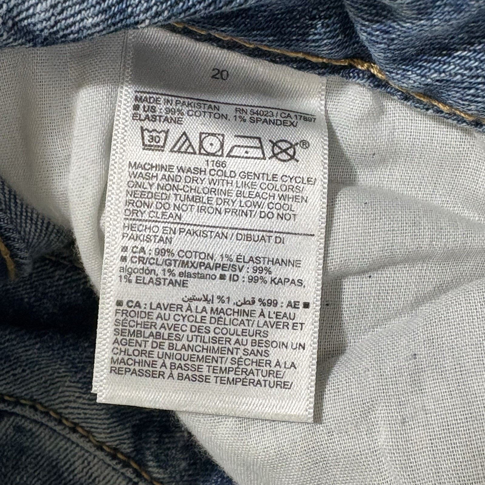 Old Navy Old Navy 20 High Rise Curvy O.G. Straight Ripped Jeans Size 42" / US 20 - 5 Thumbnail