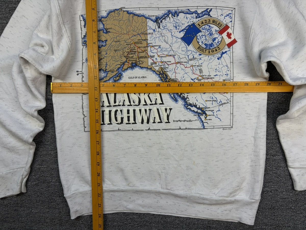 Other Vintage Oneita Alaska Highway Dated 1993 Size US L / EU 52-54 / 3 - 8 Thumbnail