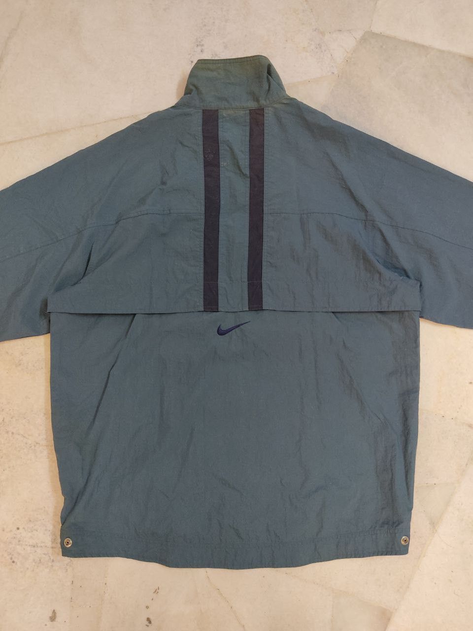 Nike Vintage 90s Nike Center Swoosh Half Zipper Light Jacket Size US L / EU 52-54 / 3 - 6 Thumbnail
