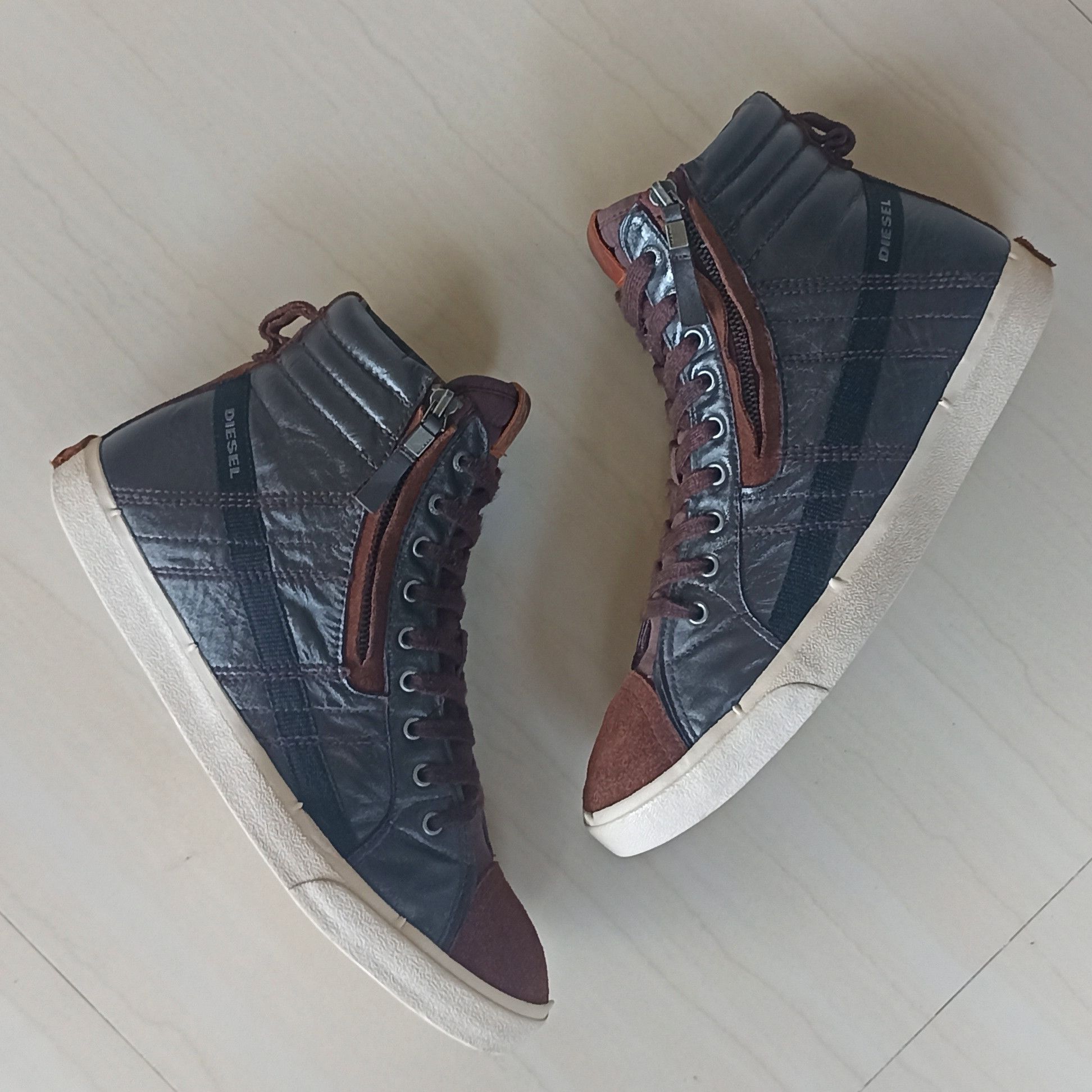 Diesel DIESEL D String High Cut Casual Vintage ( Side Zipper) Size US 10.5 / EU 43-44 - 3 Thumbnail