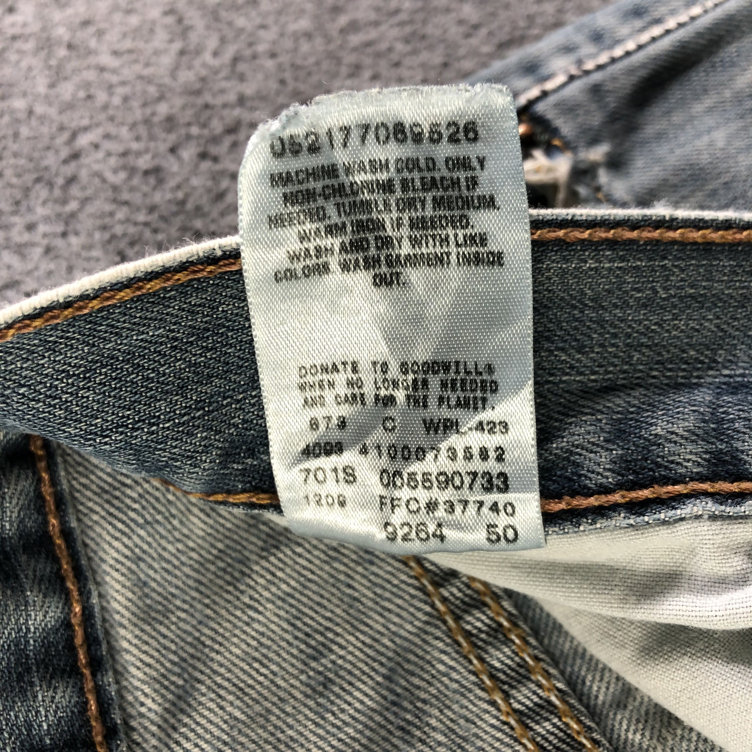 Levi's Vintage Levis 559 Jeans-J3724 Size US 31 - 13 Thumbnail