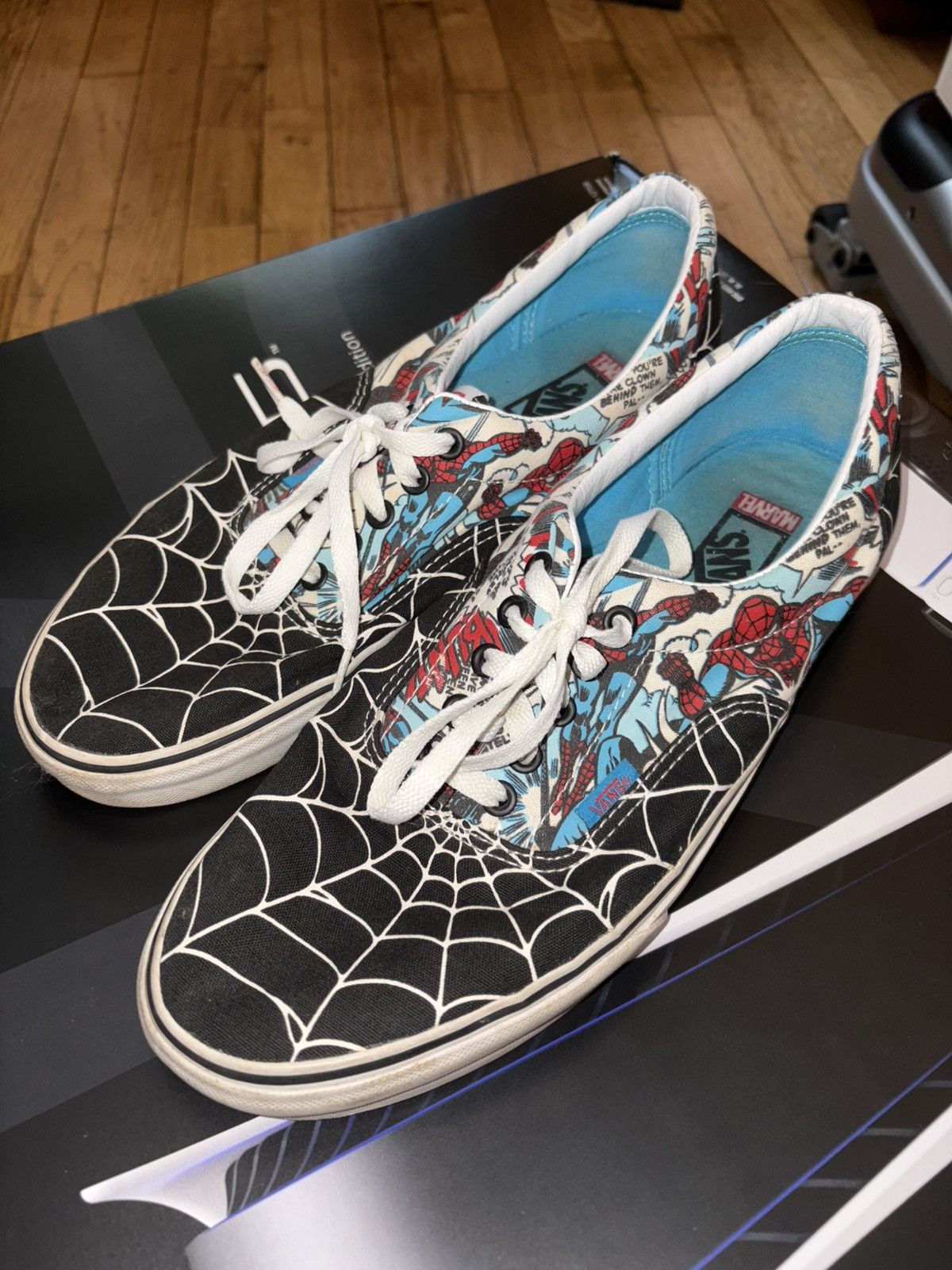 Vans 2013 Spider-man Vans Size US 11 / EU 44 - 1 Thumbnail