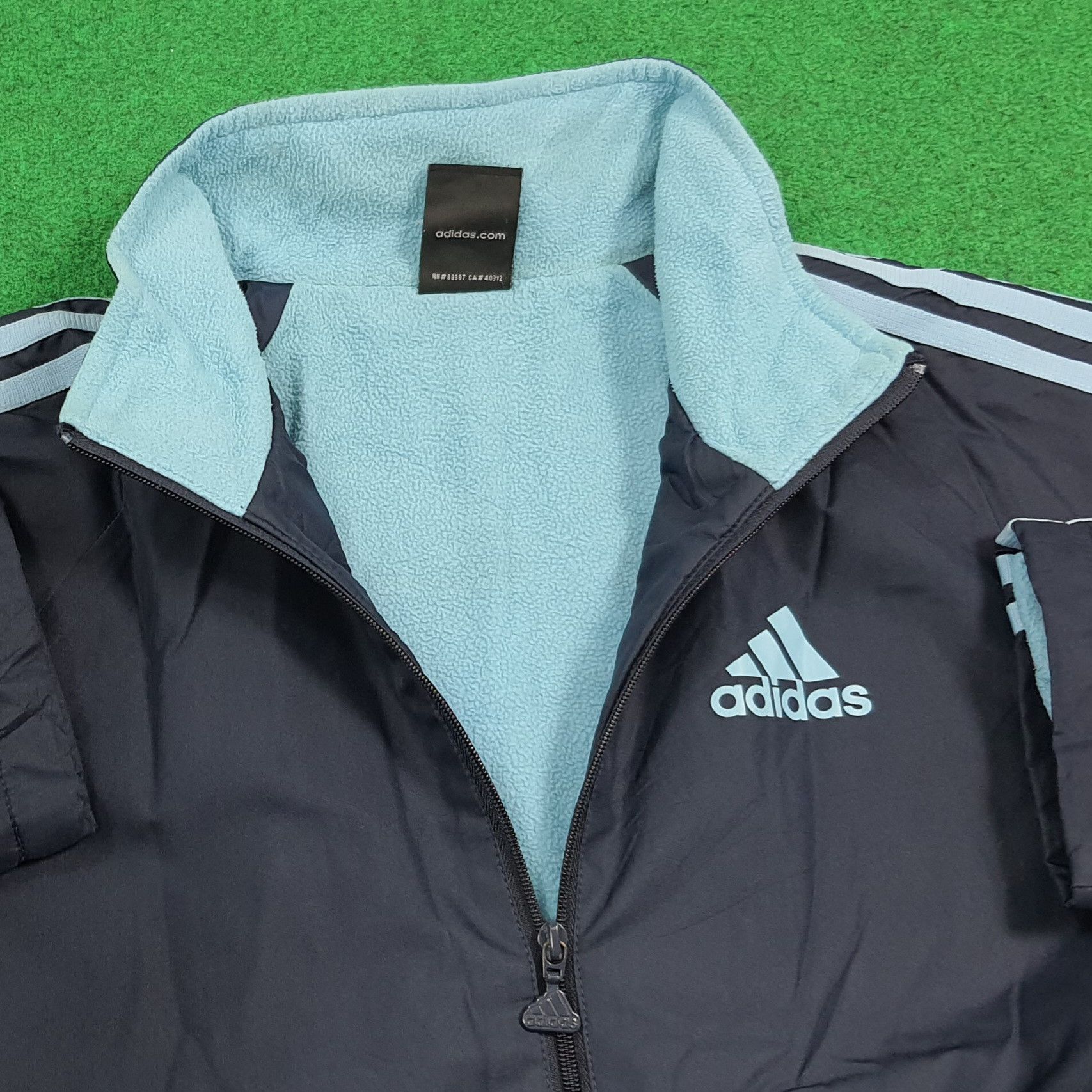Adidas Vintage Adidas Stripes Custom Yohji Logo Jacket C281N12 Size US M / EU 48-50 / 2 - 5 Thumbnail