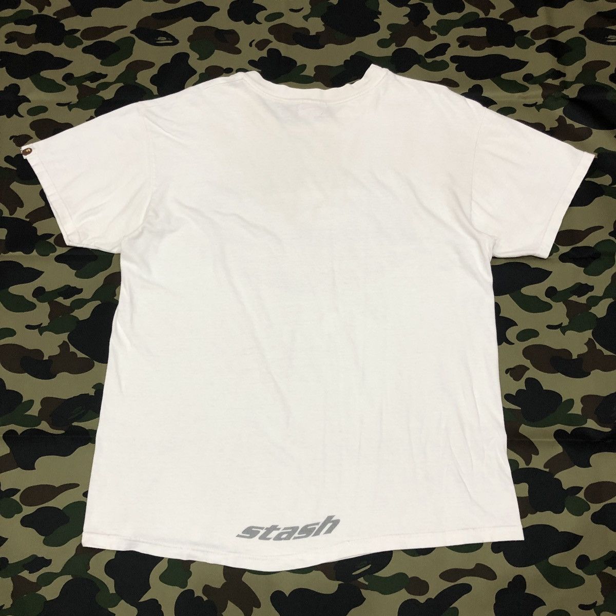 Bape Bape Vintage 1997 Stash Asayan 4th AnniversaryTee Size US L / EU 52-54 / 3 - 2 Thumbnail