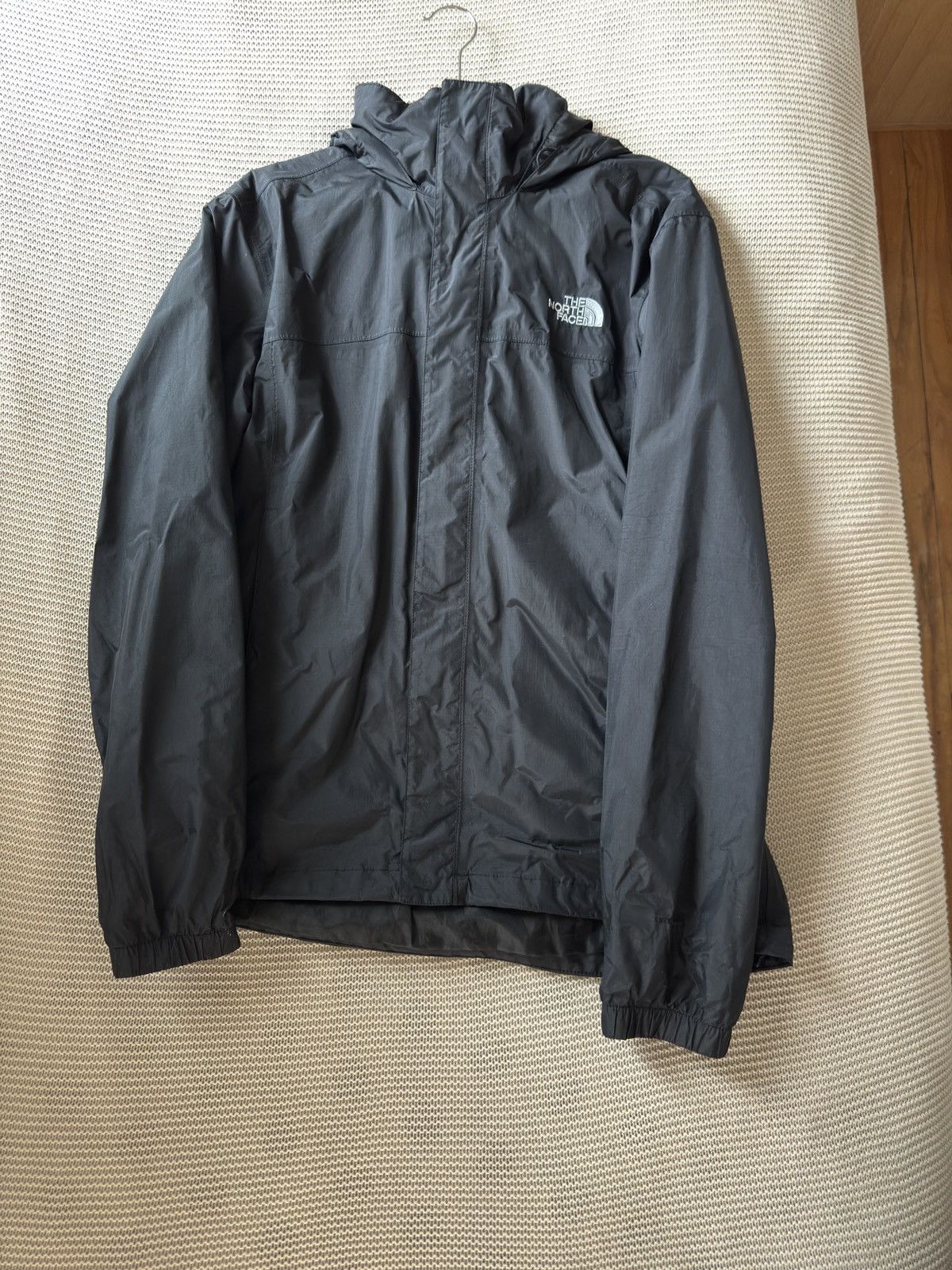The North Face The North Face Lightweight windbreaker/raincoat in Size M Size US M / EU 48-50 / 2 - 1 Thumbnail