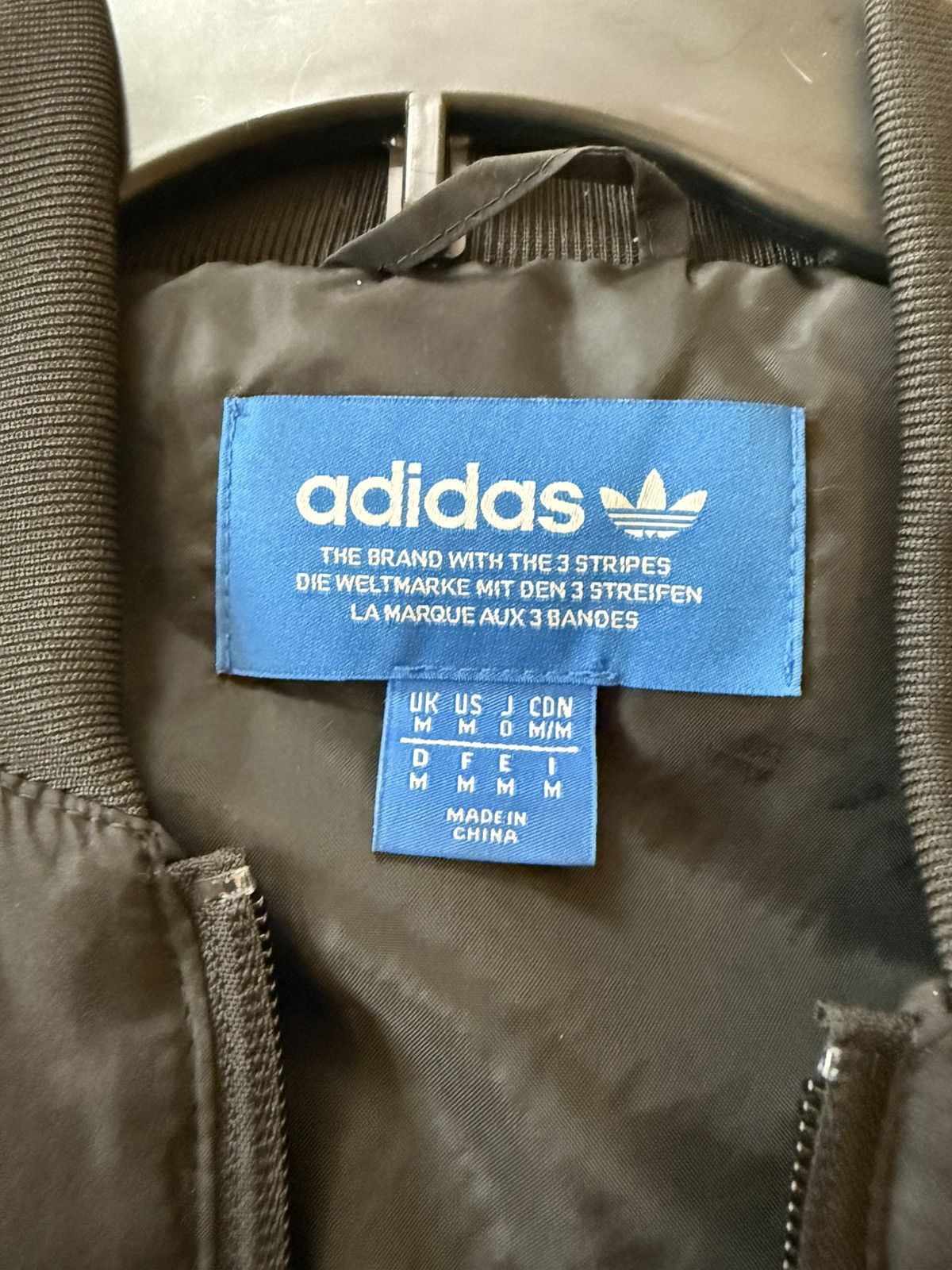 Adidas Adidas Black Puffer Jacket Size US M / EU 48-50 / 2 - 3 Thumbnail