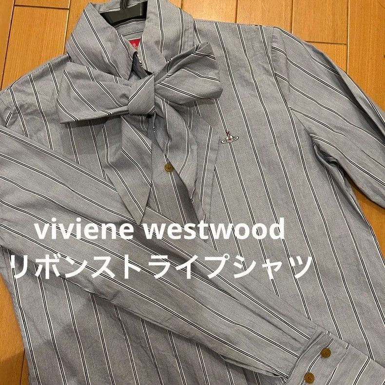 Vivienne Westwood Vivienne Westwood Butterfly collar shirt Size M / US 6-8 / IT 42-44 - 1 Thumbnail