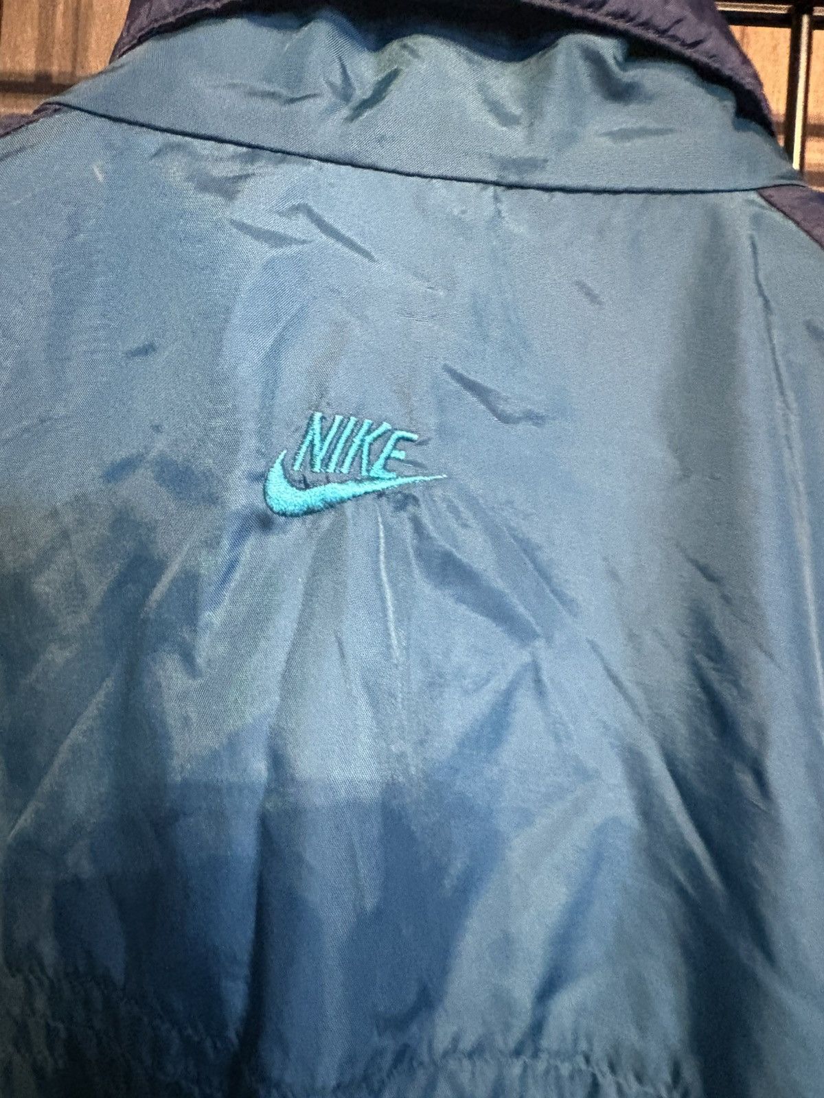 Nike Vintage 90s Nike Windbreaker Jacket Teal & Navy – Size M Size US M / EU 48-50 / 2 - 3 Thumbnail