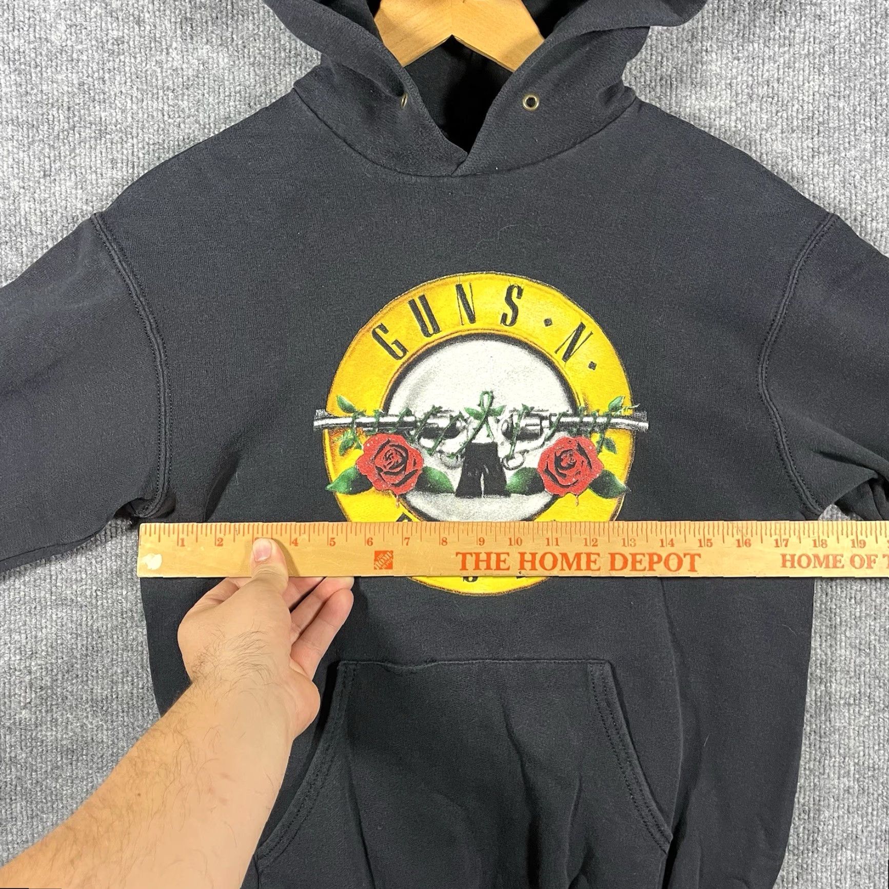 Fruit Of The Loom VINTAGE Guns N Roses Mens Black Double Sided Band Hoodie Small Slash 90s Rock Mens S Black Graphic Print Hooded Pullover Size US S / EU 44-46 / 1 - 6 Thumbnail