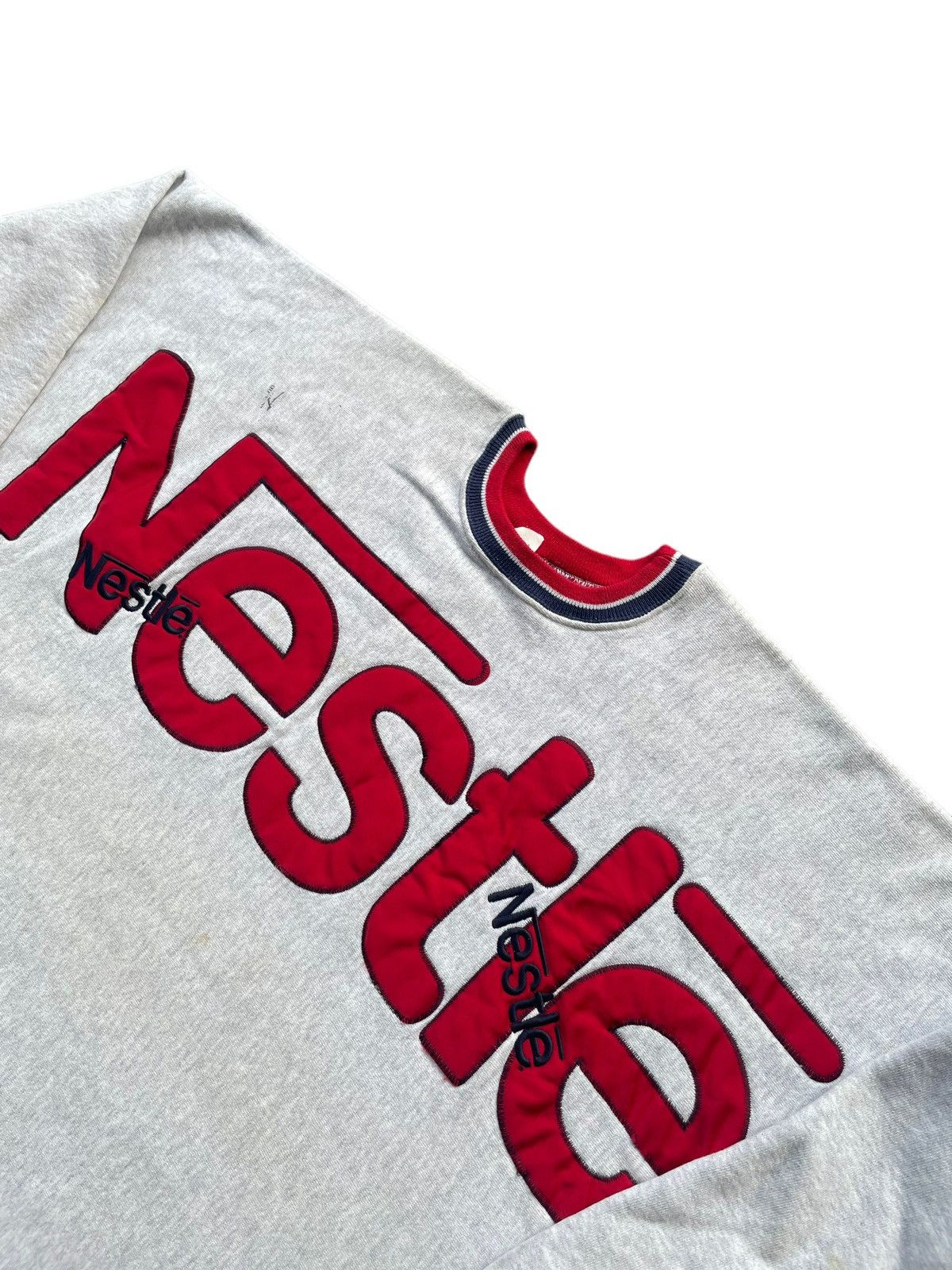 Vintage Vintage Nestle Crewneck Size US XXL / EU 58 / 5 - 2 Thumbnail