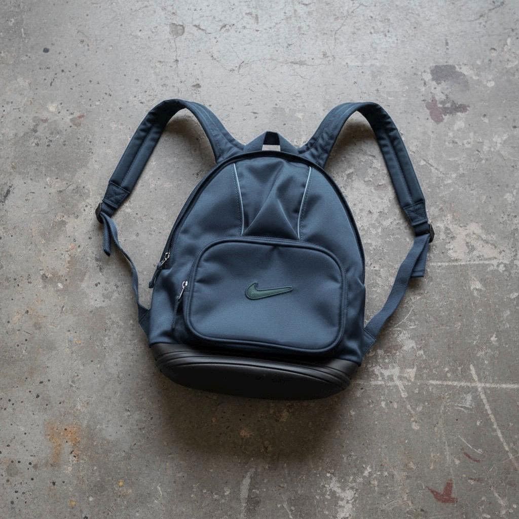 Other The Nike AirMax Sneaker Sole Backpack Size ONE SIZE - 2 Thumbnail