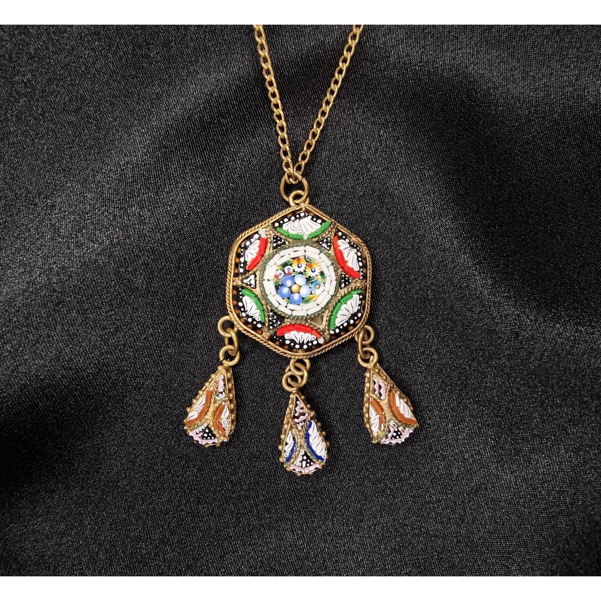 Vintage Vintage 1930s - 1940s Italian Micro Mosaic Pendant Necklace Size ONE SIZE - 1 Thumbnail