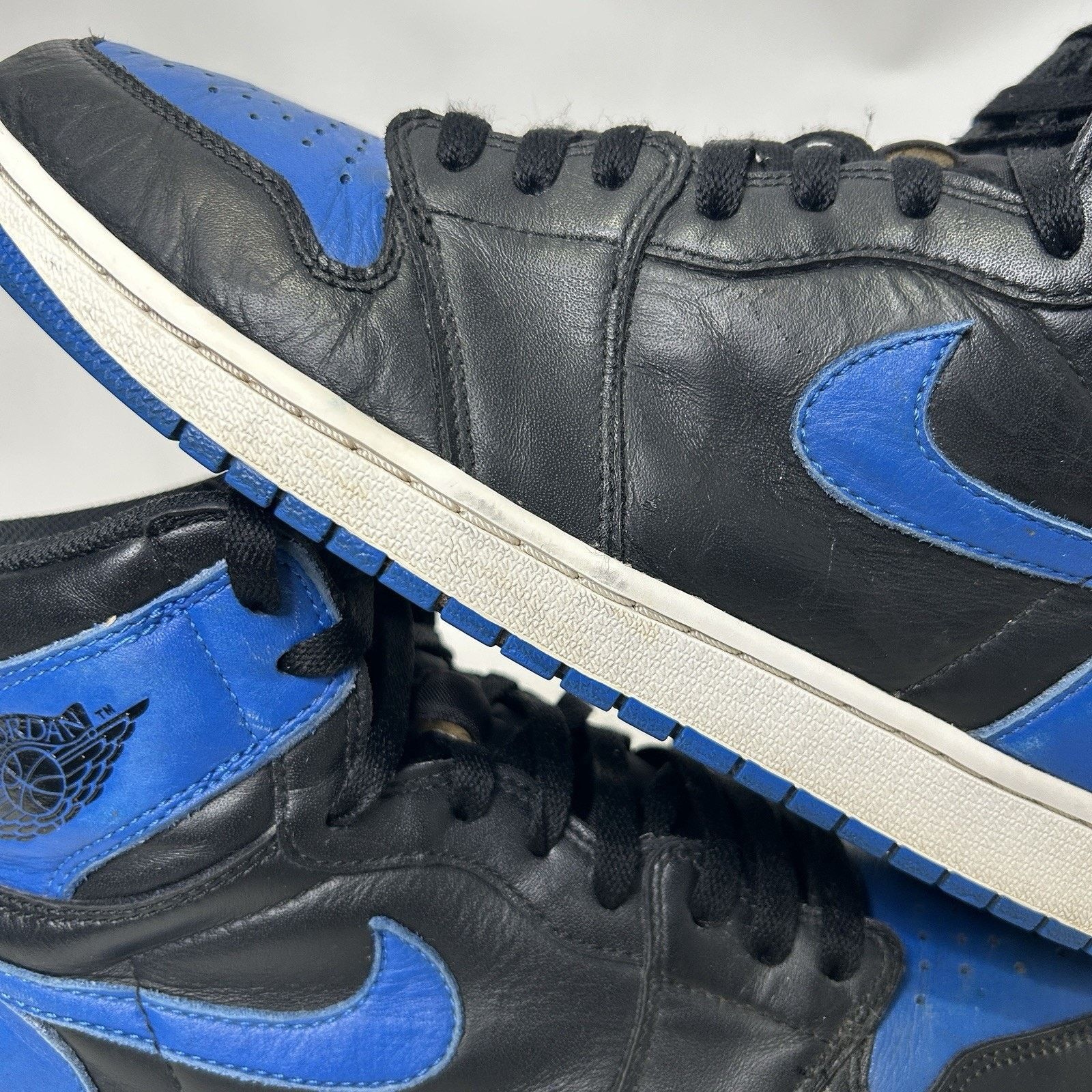 Jordan Brand Nike Air Jordan 1 Retro OG High “Royal” (2017) Size US 11.5 / EU 44-45 - 10 Thumbnail