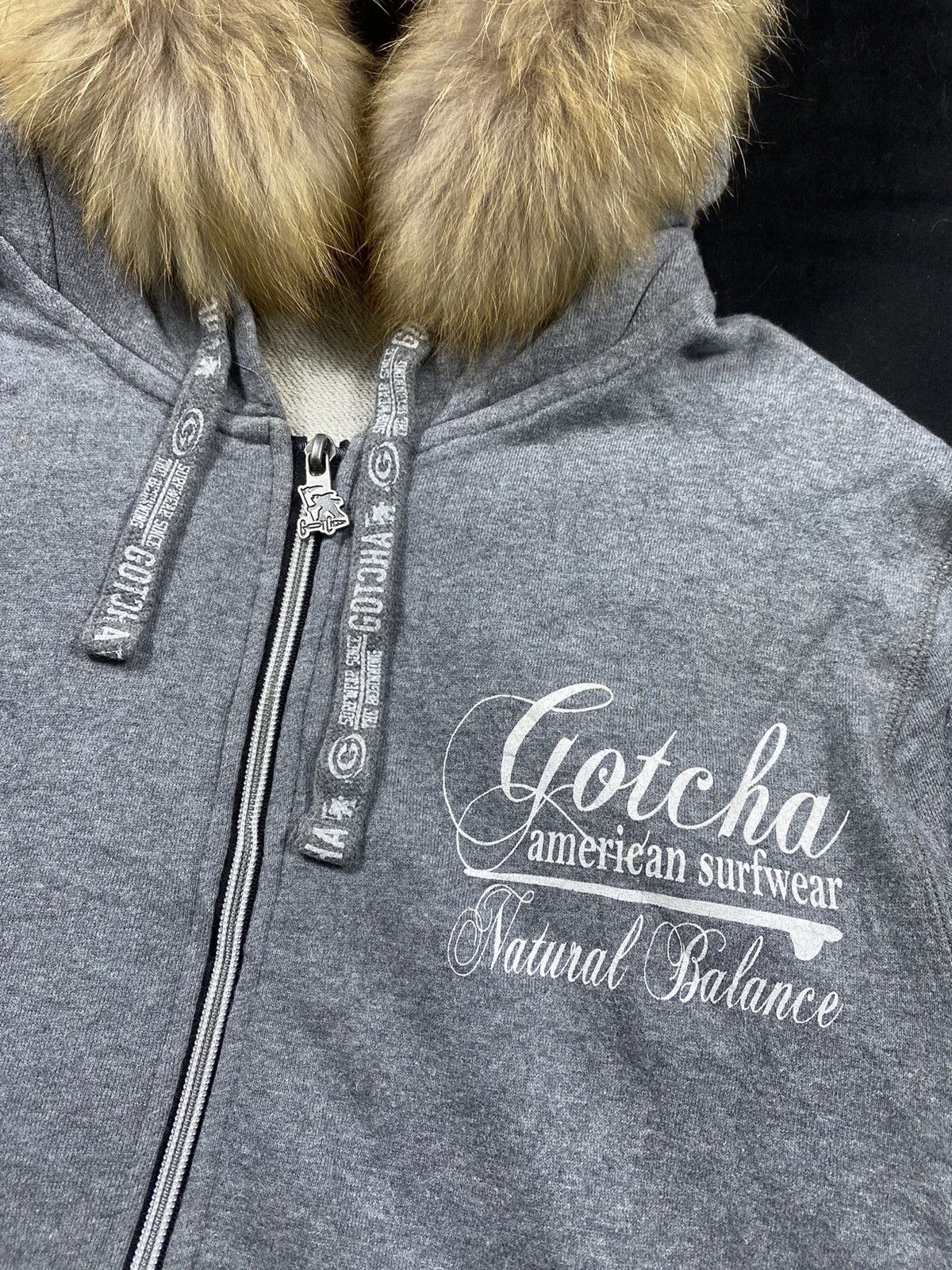 20471120 VTg Gotcha zip Fur hoodie lgb ifsix style Size US L / EU 52-54 / 3 - 5 Thumbnail