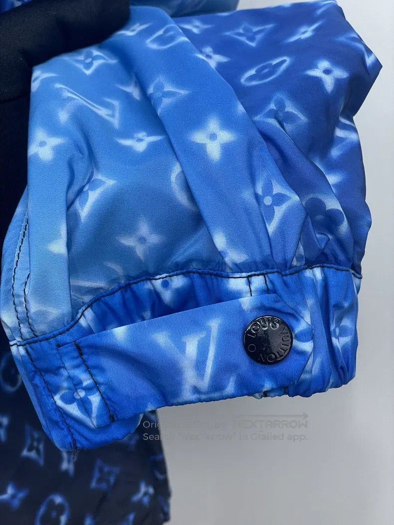 Louis Vuitton Louis Vuitton Old-print gradient hooded trench jacket Size XXS / US 00 / IT 34 - 4 Thumbnail