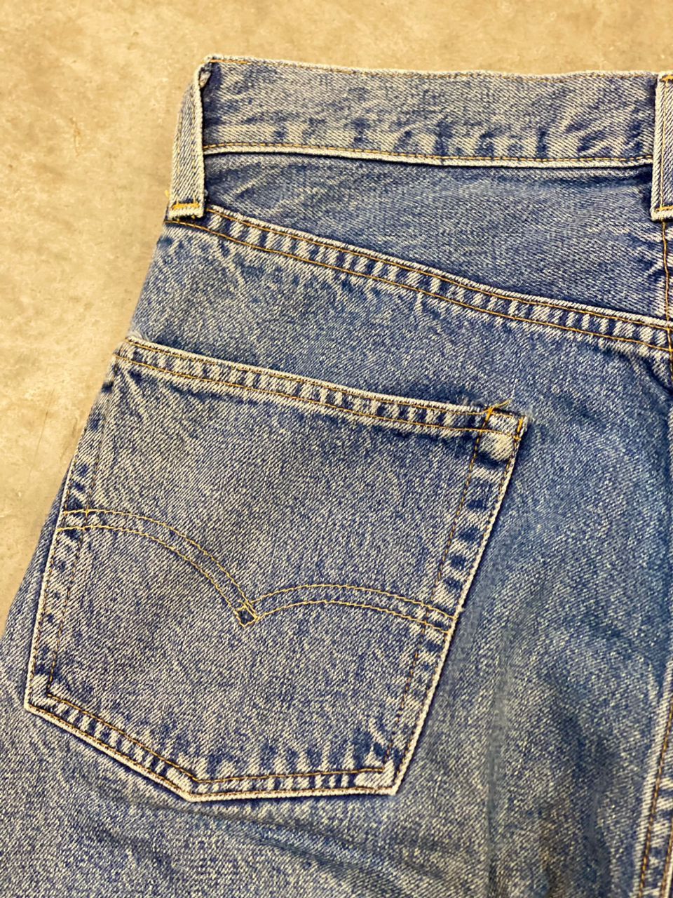 Levi's VINTAGE LEVIS 501 90S BUTTON 555 SELVEDGE PANTS Size US 29 - 3 Thumbnail