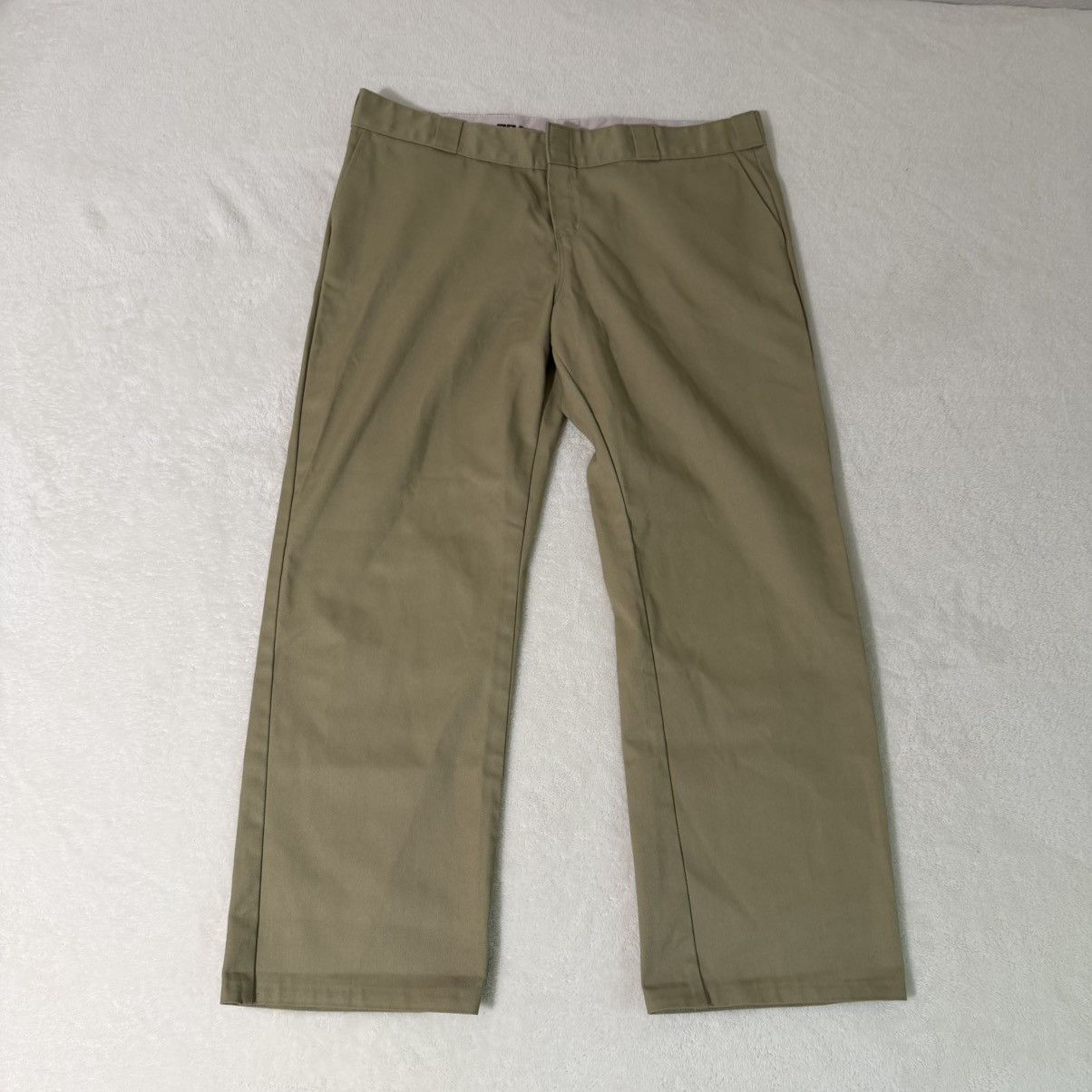 Dickies 774 Dickies Pants Loose Baggy fit Size US 40 / EU 56 - 1 Thumbnail