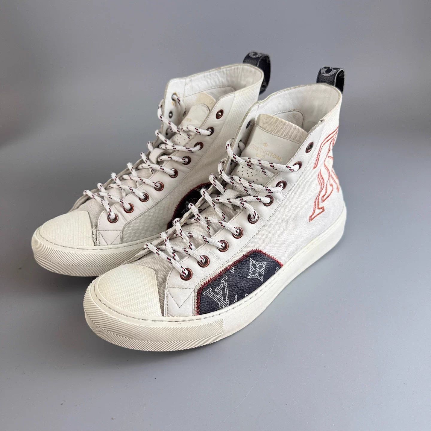 Louis Vuitton LV Monogram lace-up sneakers 41 EU 95 New Size US 8 / EU 41 - 1 Thumbnail