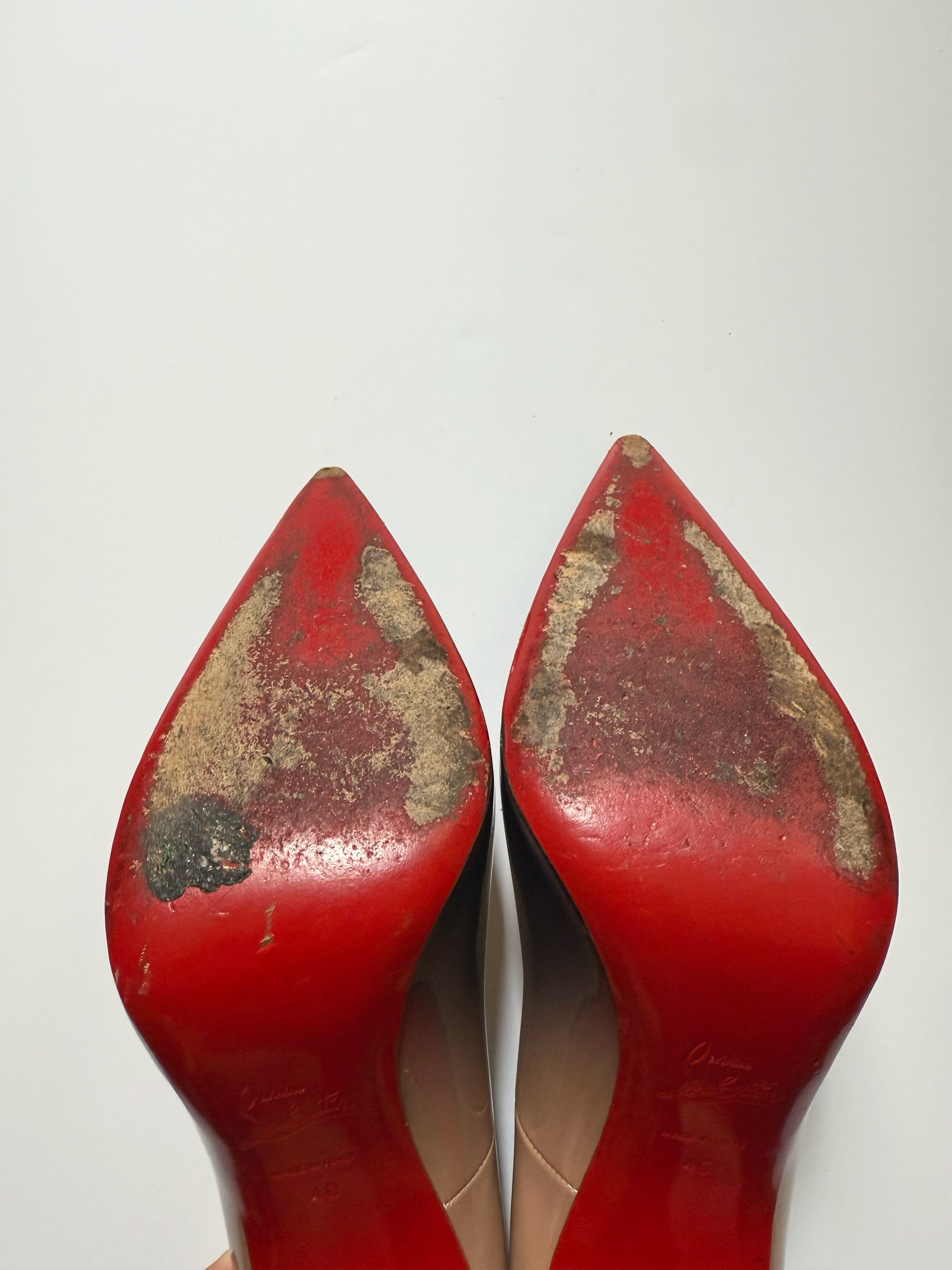 Christian Louboutin CHRISTIAN LOUBOUTIN PATENT LEATHER PUMPS Size US 10 / IT 40 - 2 Thumbnail