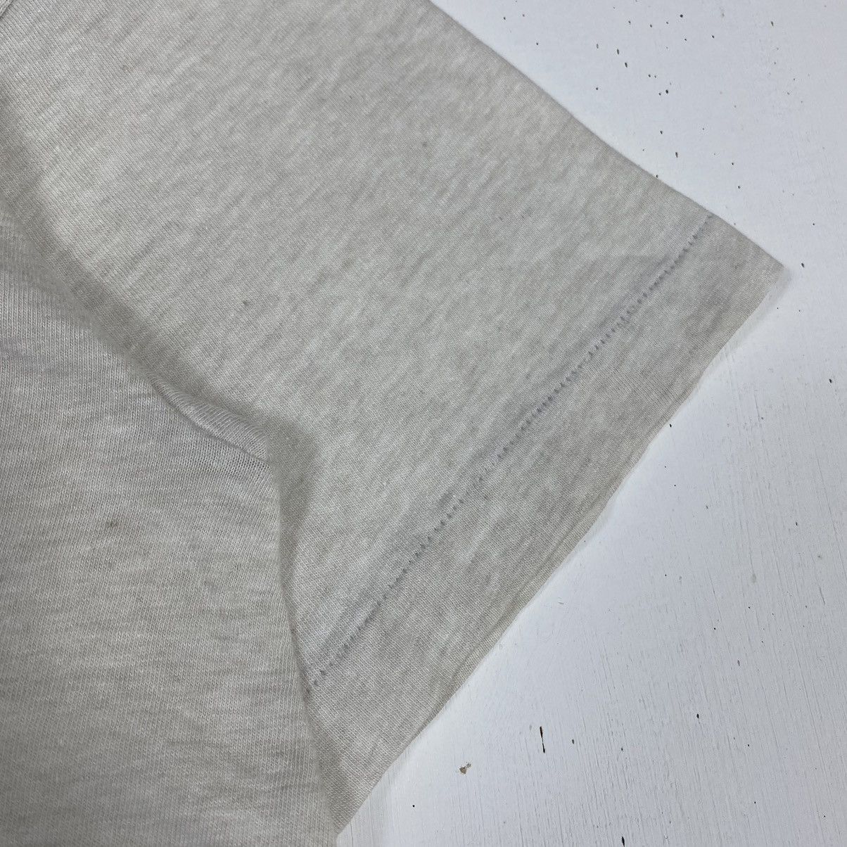 Banana Republic Vintage 90s BANANA REPUBLIC Lizard Graphic Tee Size US L / EU 52-54 / 3 - 5 Thumbnail