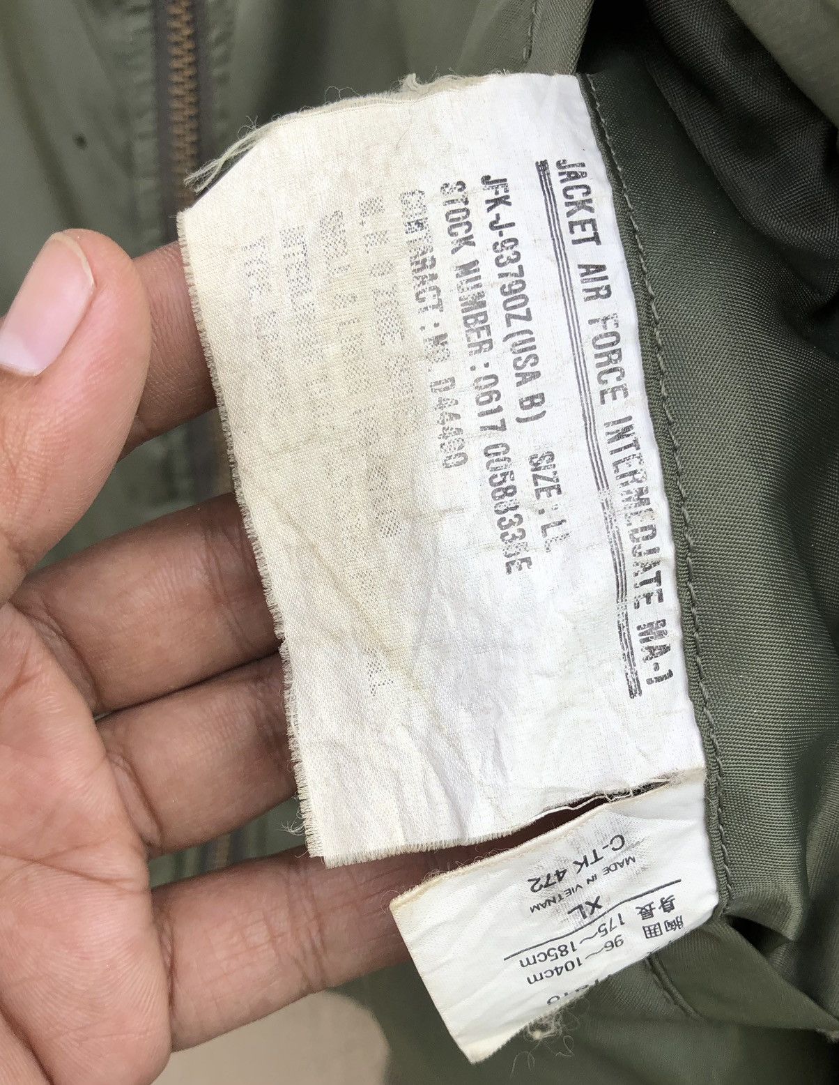 Vintage Vintage Air Force Intermedjate Ma-1 Bomber Jacket Size US L / EU 52-54 / 3 - 11 Thumbnail