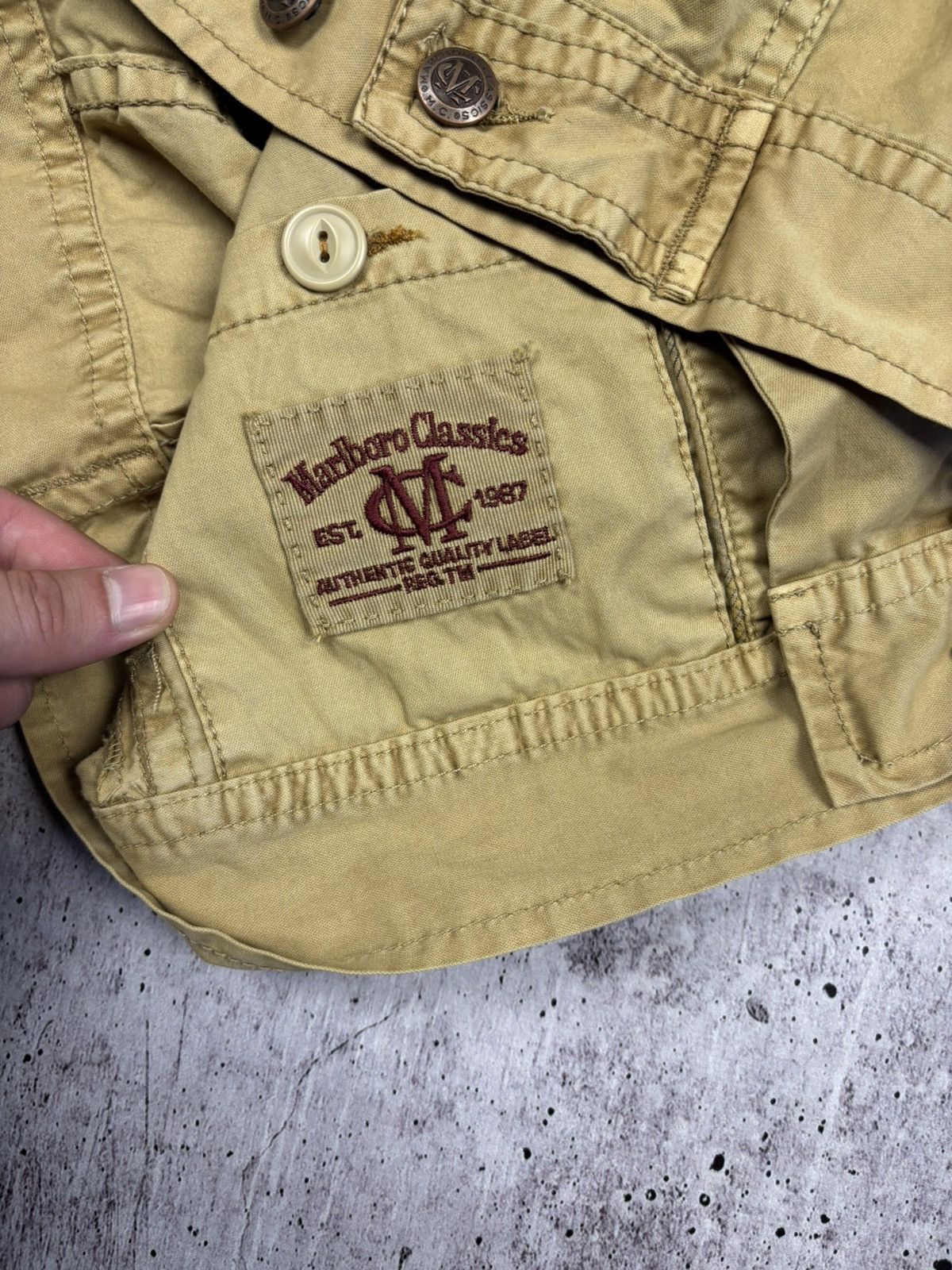Marlboro Classics Marlboro Classics vintage shirt size XL Size US XL / EU 56 / 4 - 5 Thumbnail