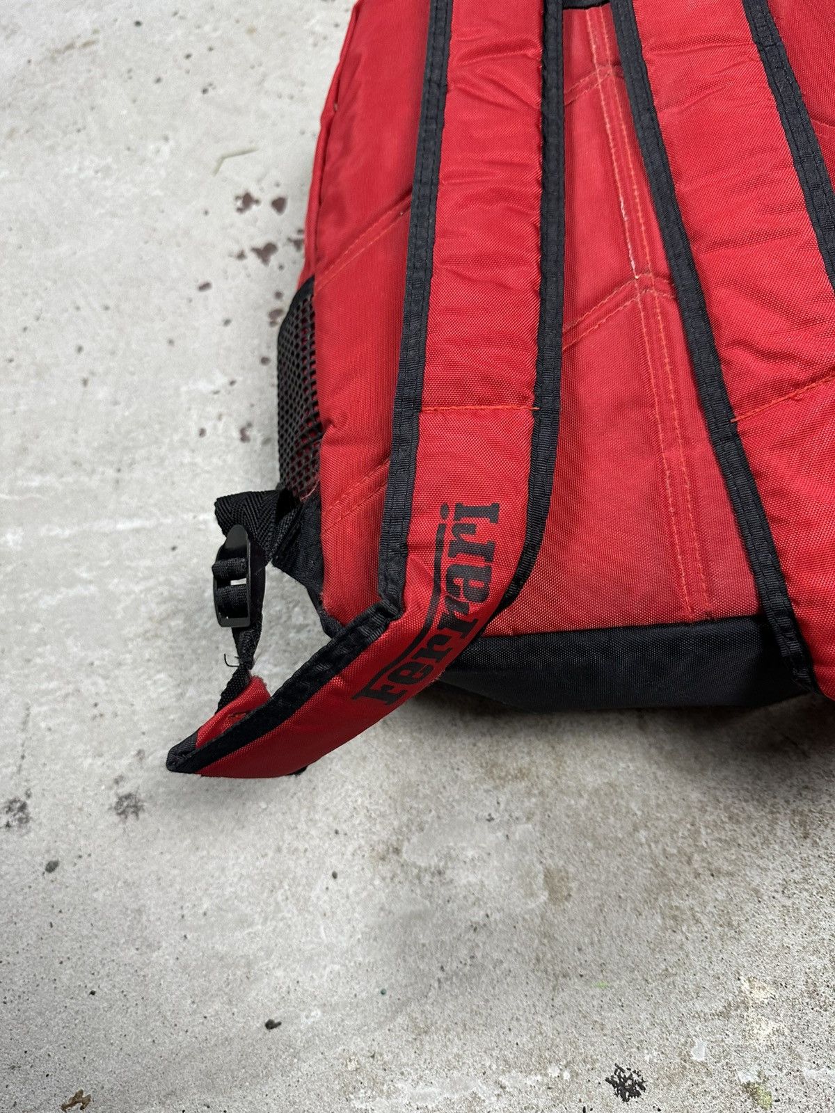 Ferrari Vintage Y2K Ferrari Red Back Pack Bag Size ONE SIZE - 8 Thumbnail