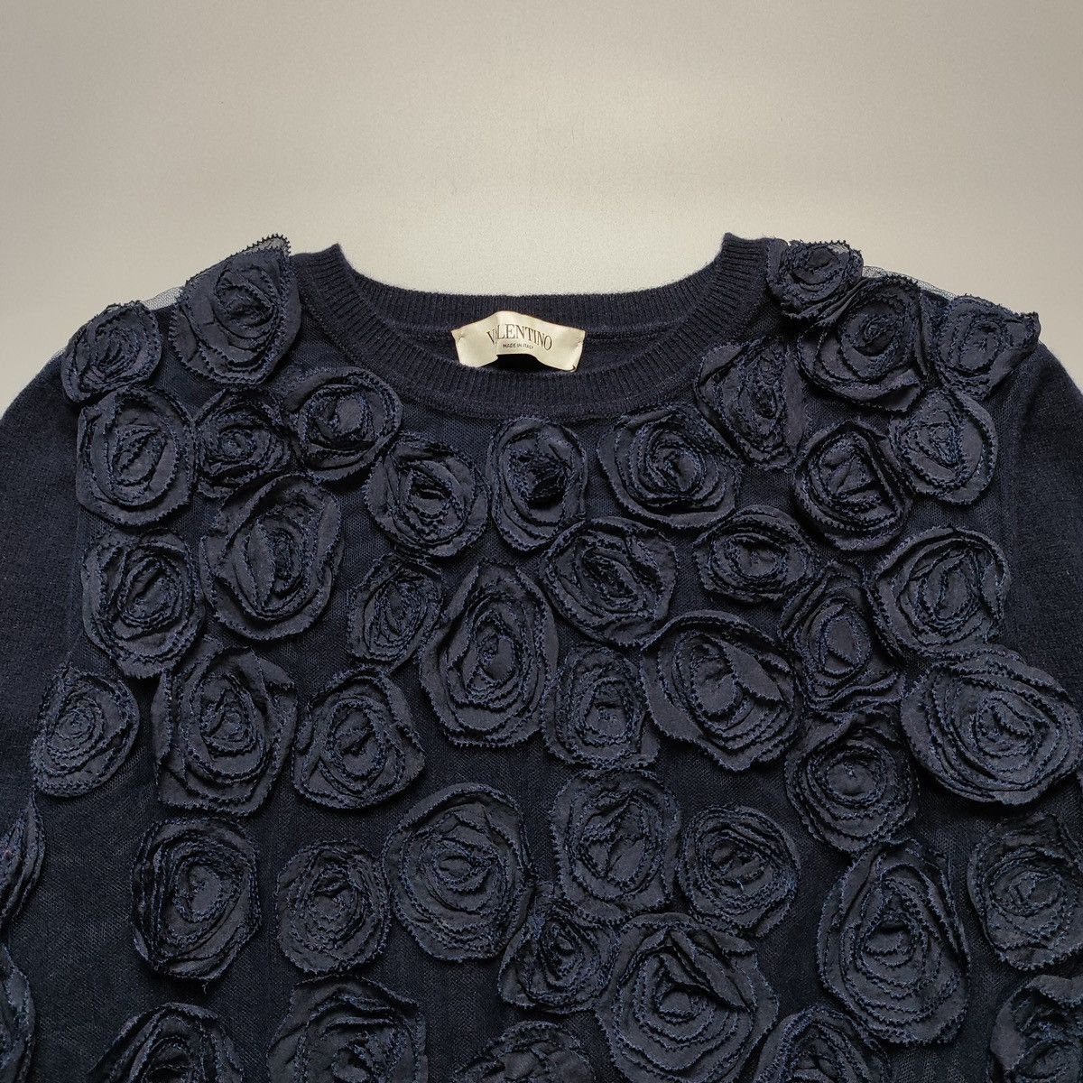 Valentino Valentino - Front See through patches flower - Sweater Size S / US 4 / IT 40 - 4 Thumbnail