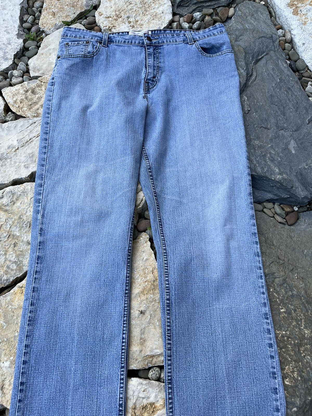 Levi's × Vintage Vintage Levis levi strauss signature y2k jeans bootcut pants Size US 34 / EU 50 - 4 Thumbnail