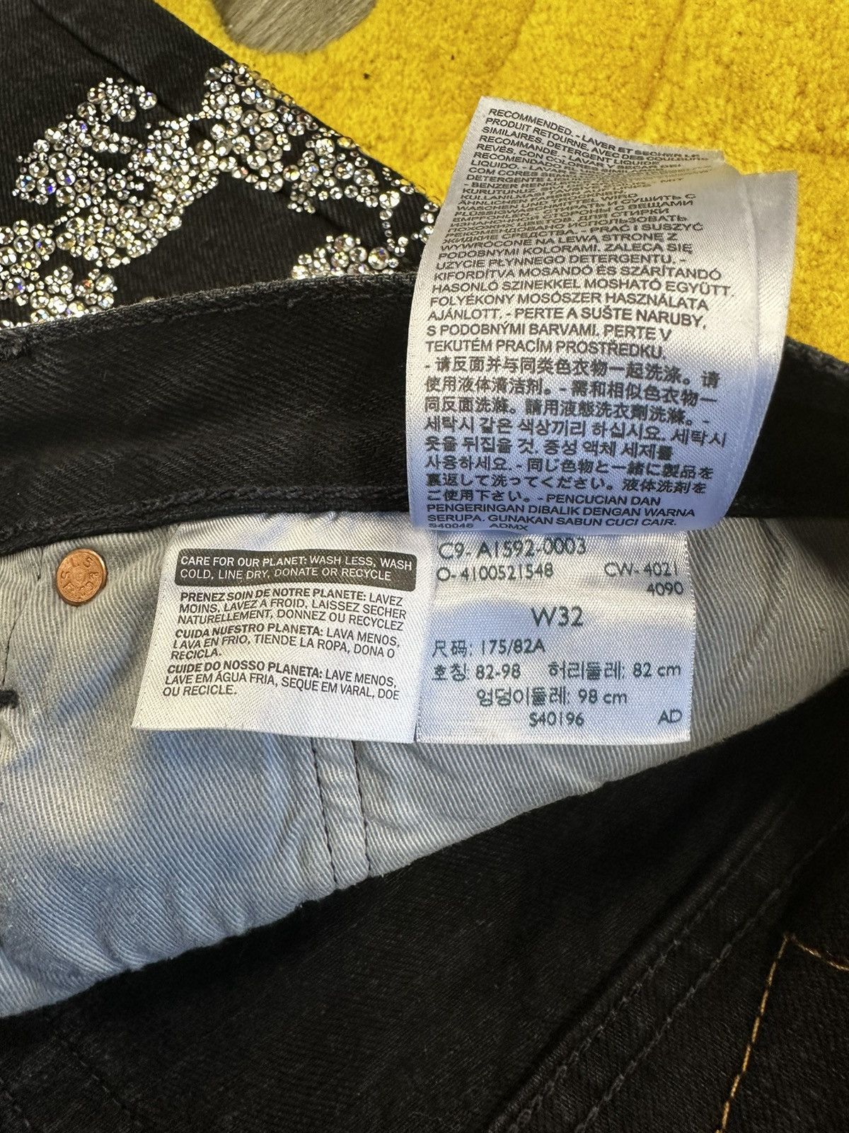 DENIM TEARS Denim Tears Levi’s Cotton Wreath Swarovski 501 Jeans Size US 32 / EU 48 - 6 Thumbnail