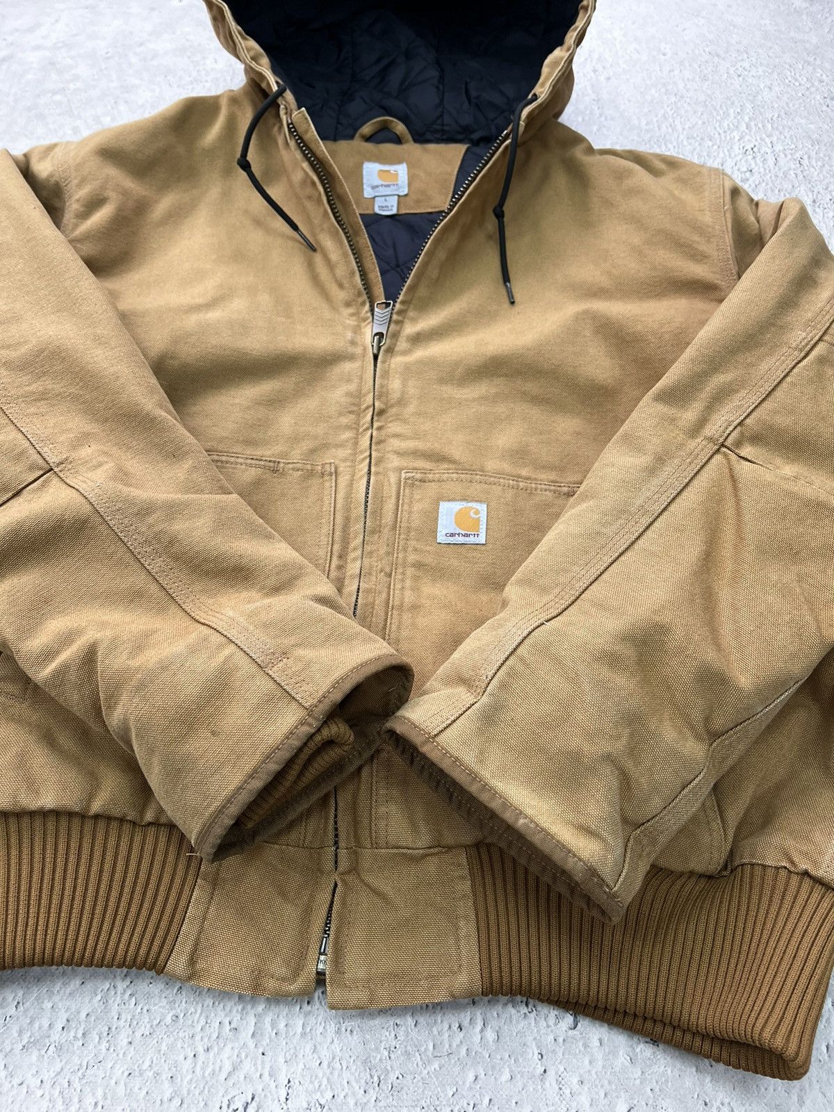 Carhartt × Vintage 90's Faded Black Vintage Carhartt Active Jacket JR105 Size US L / EU 52-54 / 3 - 8 Thumbnail