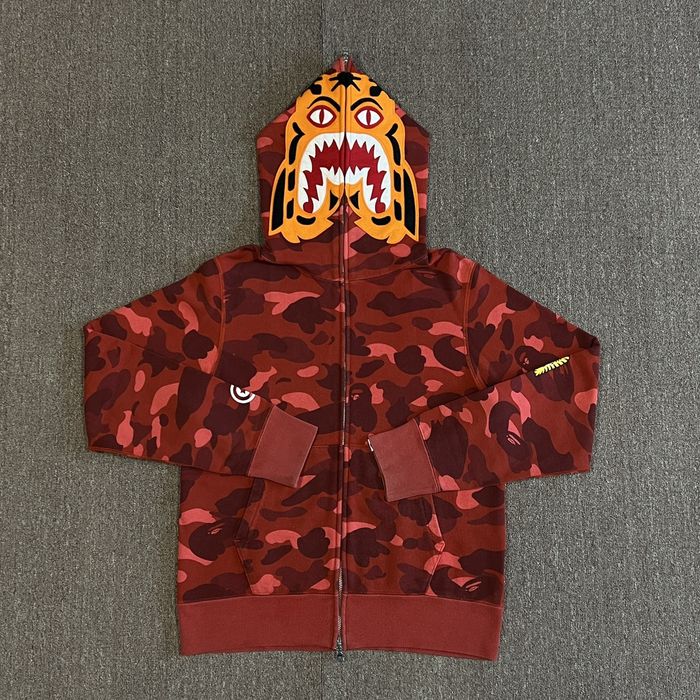 Red tiger bape hoodie hot sale
