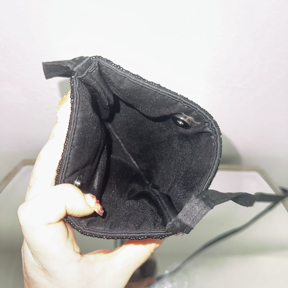 Vintage Vintage 90s Black Beaded Seashell Art Deco Crossbody Purse Size ONE SIZE - 9 Thumbnail