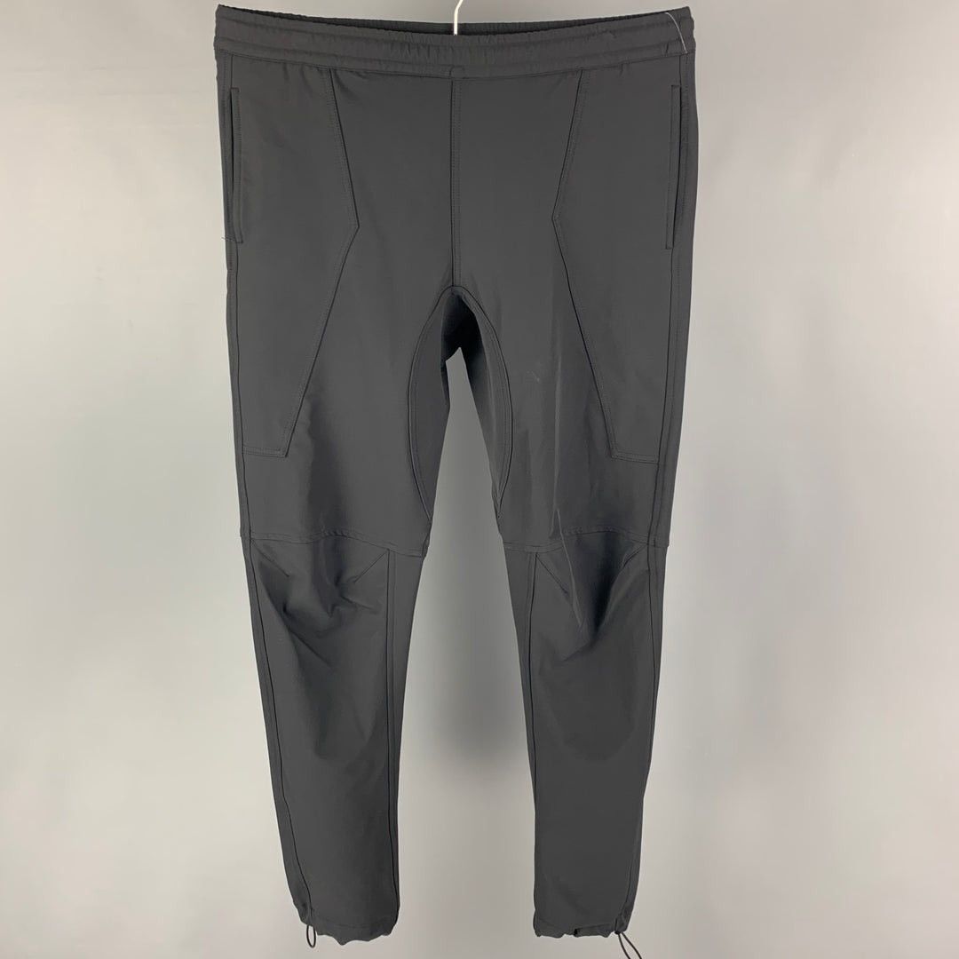 Bottega Veneta Bottega Veneta Pre-Spring 2020 Polyamide Joggers Size US 32 / EU 48 - 1 Thumbnail