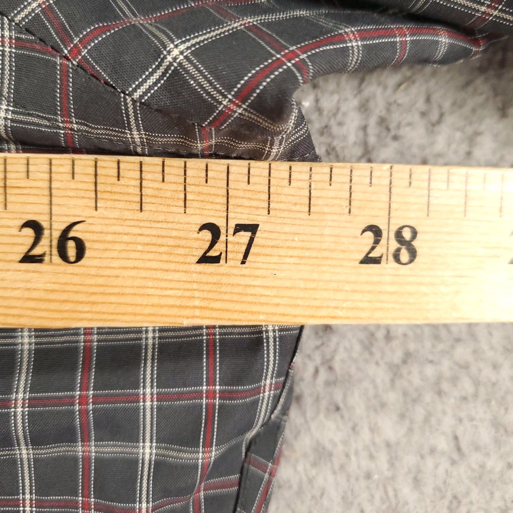 Eddie Bauer Eddie Bauer Shirt Mens 2XL Gray Red Plaid Button Up Wrinkle Free Relaxed Fit Size US XXL / EU 58 / 5 - 6 Thumbnail