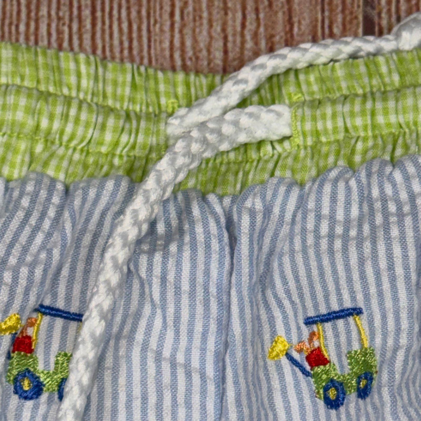 Other Anavini 12 Month Hand Smocked Shorts with Embroidered Trucks Size US 26 / EU 42 - 4 Thumbnail