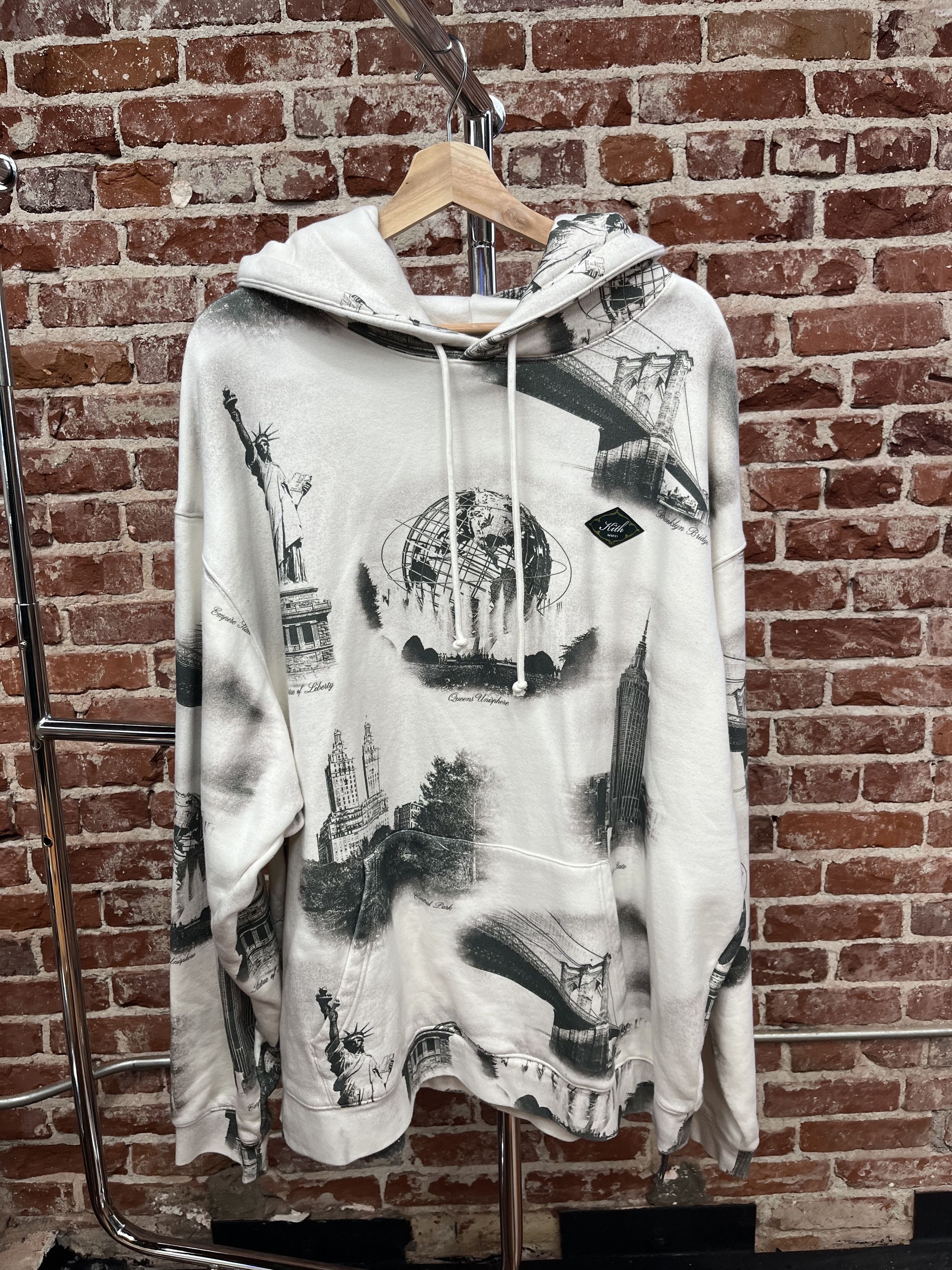 image of Kith New York Graphic Hoodie in Gray/Black, Men's (Size 2XL)