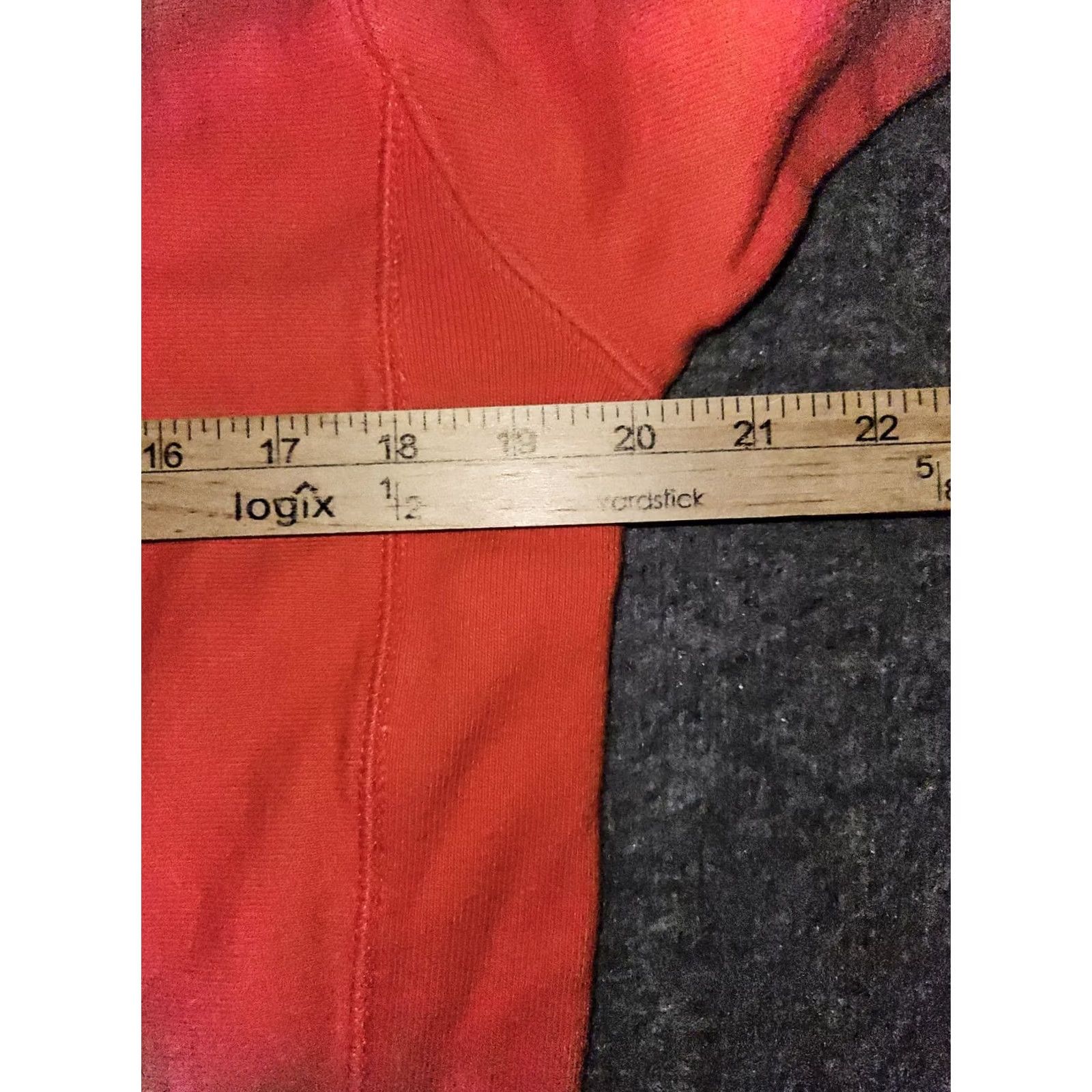 Champion VINTAGE Champion Reverse Weave Sweatshirt Unisex Small Orange Long Sleeve Crew Neck Sweatshirt Men Mens 80s 90s Sports Logo Pullover Fleece Stretch Size US S / EU 44-46 / 1 - 3 Thumbnail